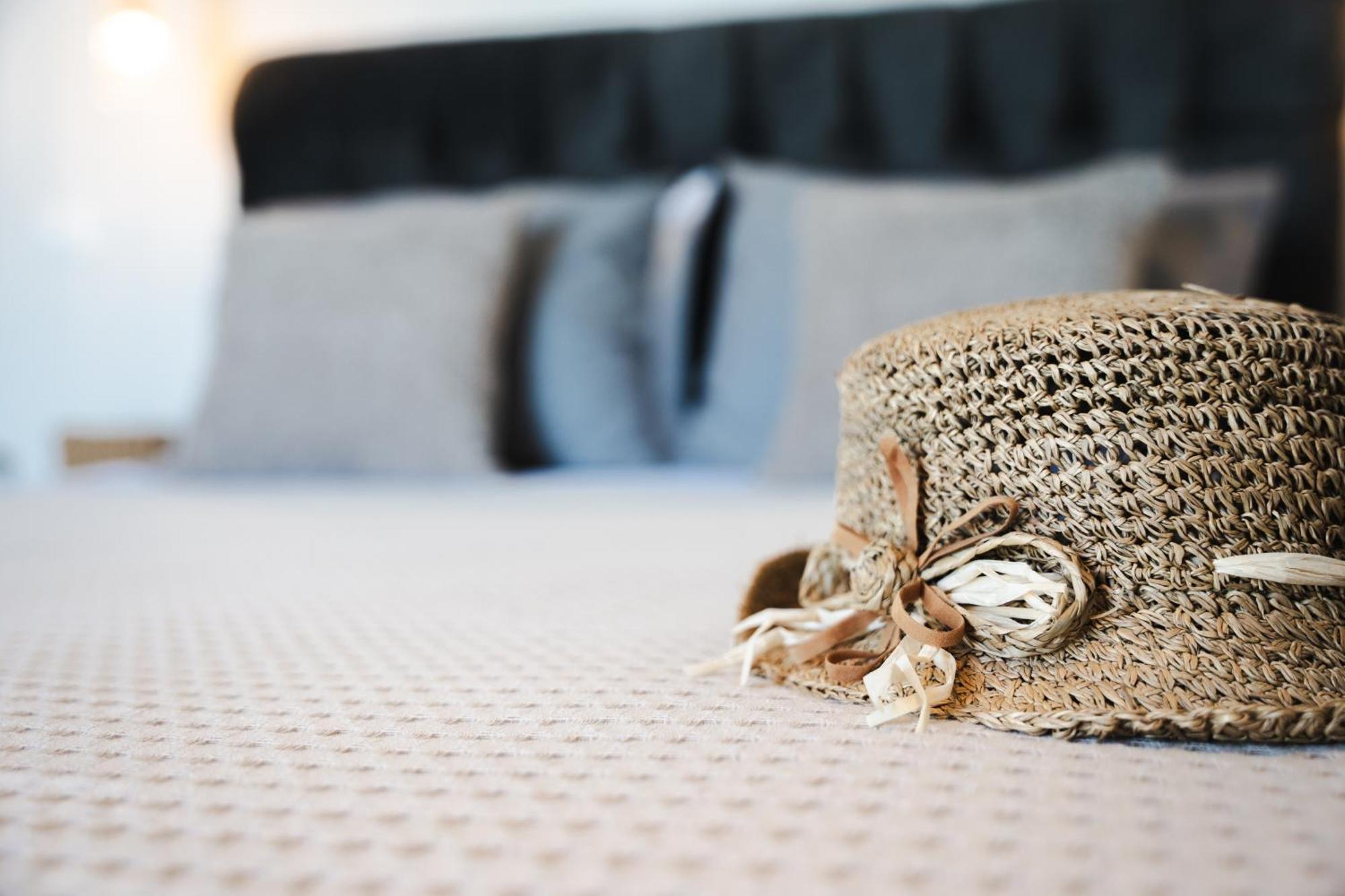 Artemis Seaview - Private Pool, Jacuzzi Luxury Special Offer Villa Svoronata