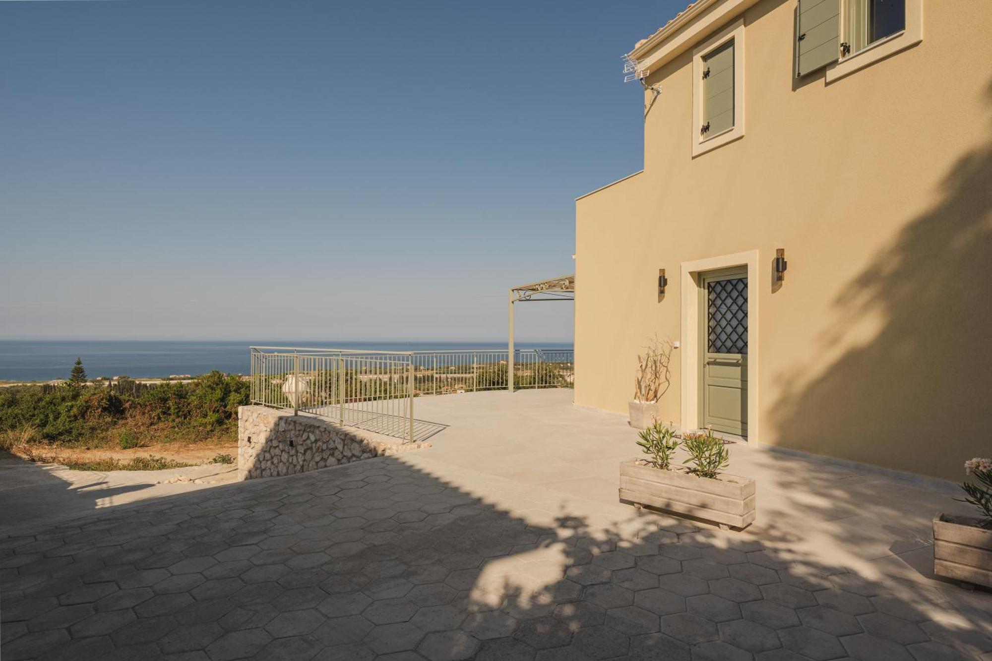 Artemis Seaview - Private Pool, Jacuzzi Luxury Special Offer