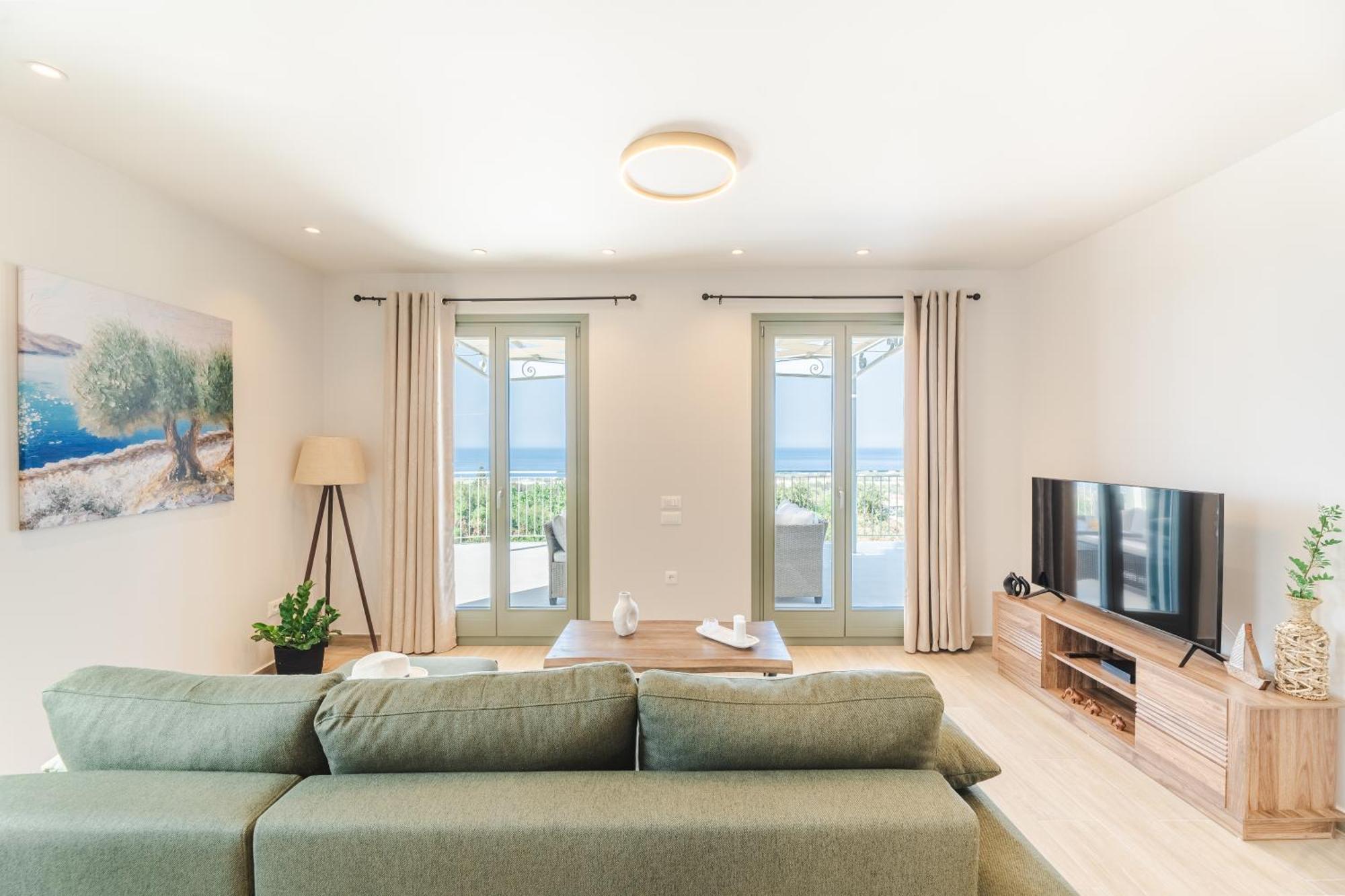 Villa Artemis Seaview - Private Pool, Jacuzzi Luxury Special Offer *