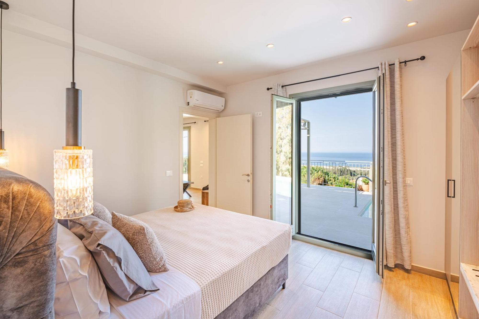 Artemis Seaview - Private Pool, Jacuzzi Luxury Special Offer Villa