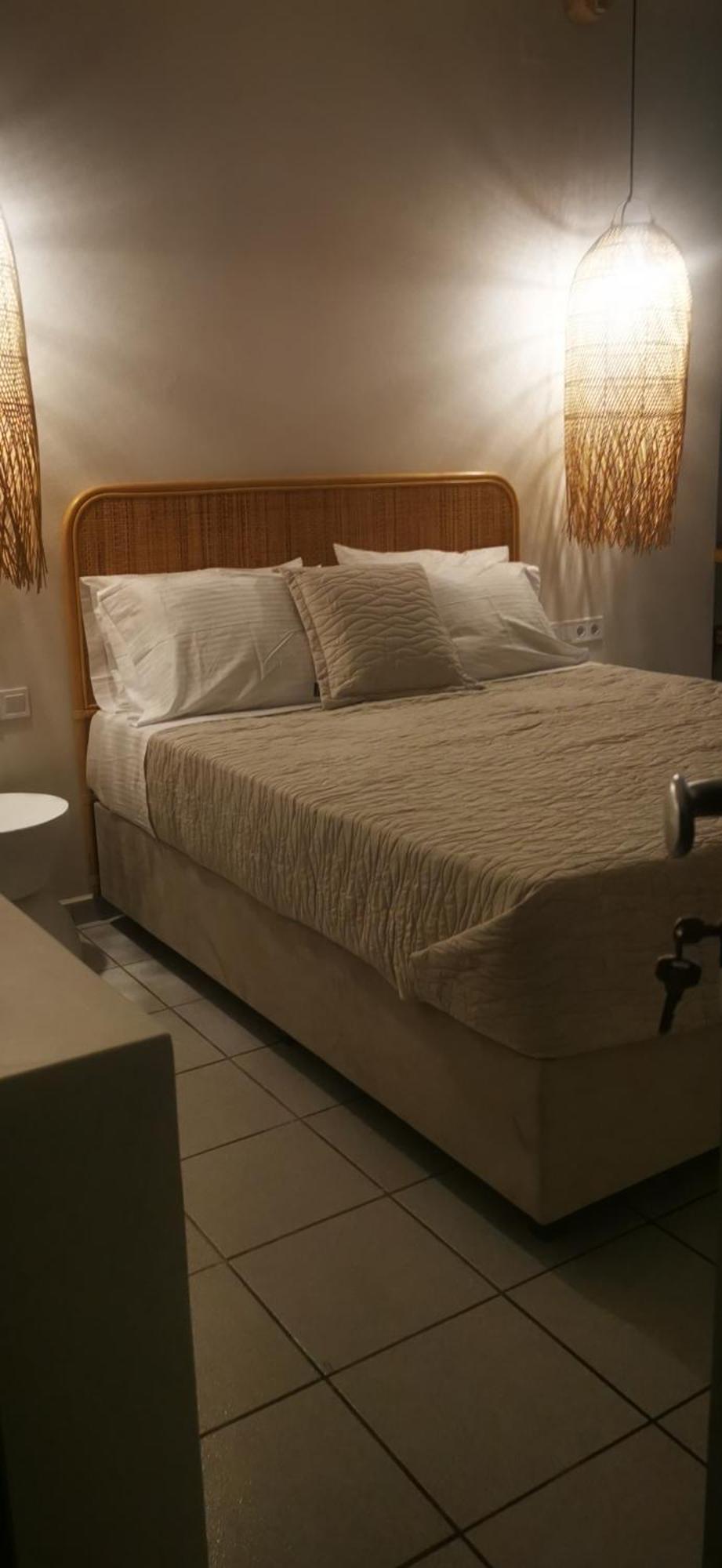 Mairy Apartment Ano Syros