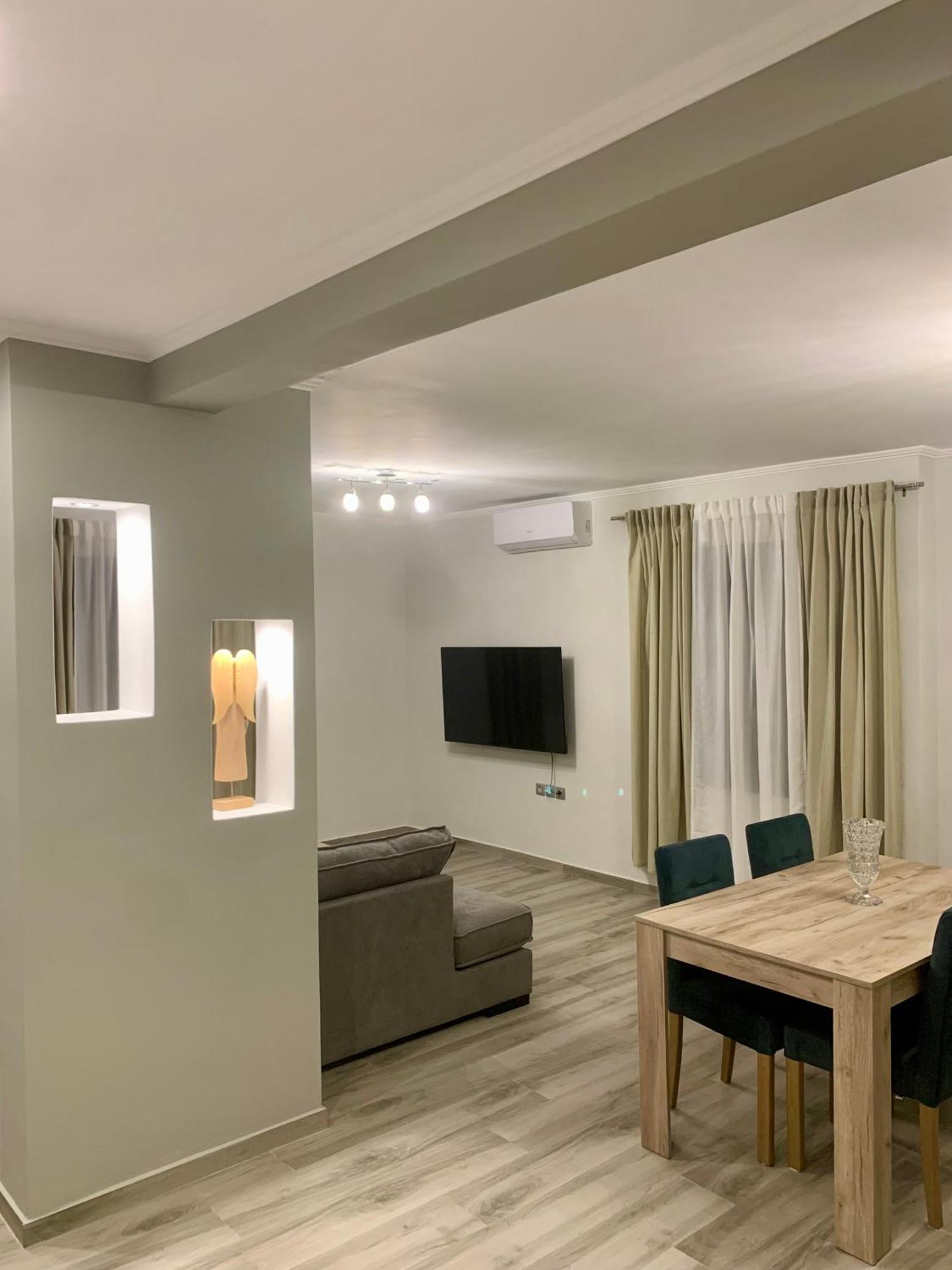 Coastal Vista Retreat 2 *