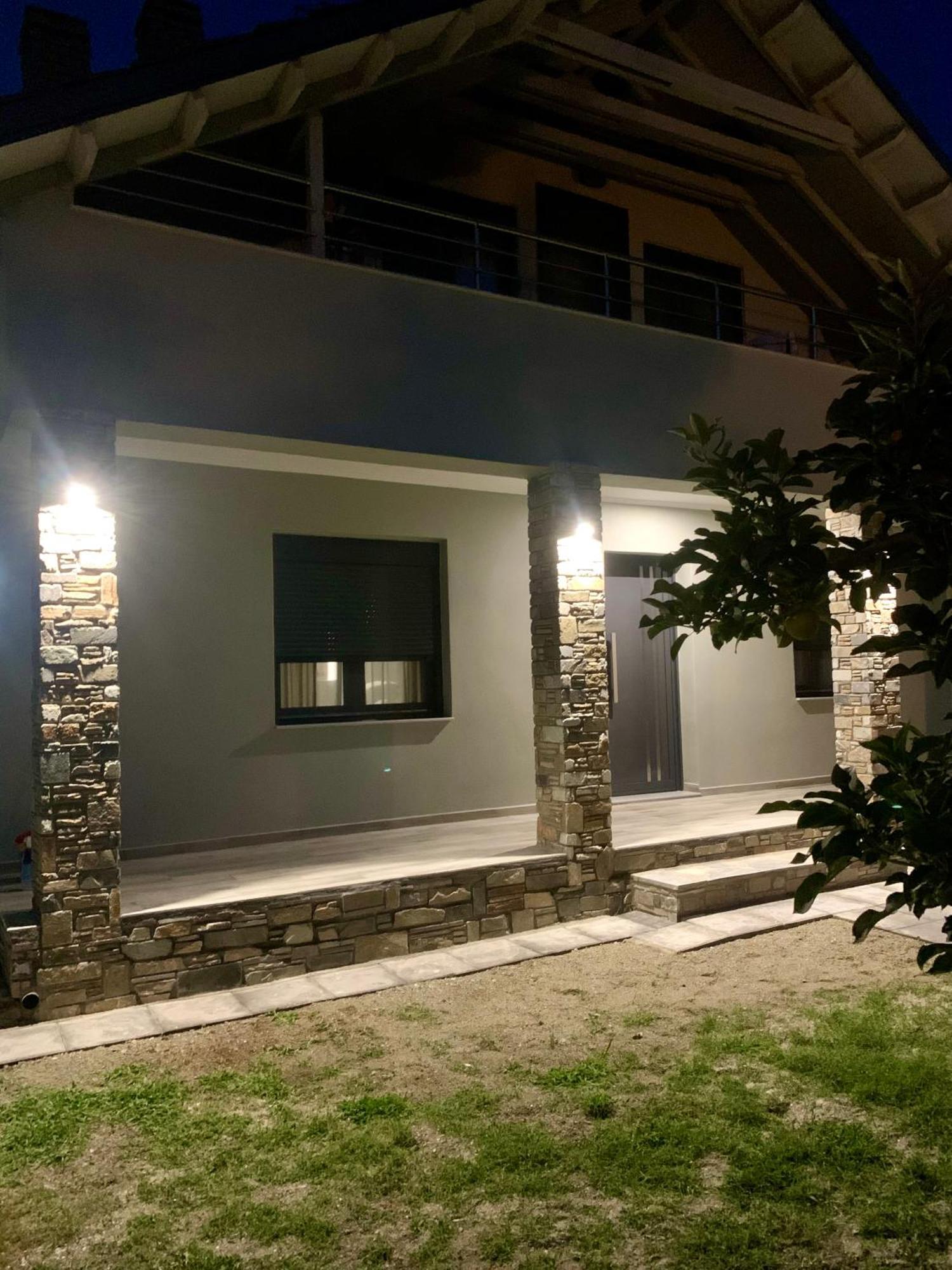 Coastal Vista Retreat 2
