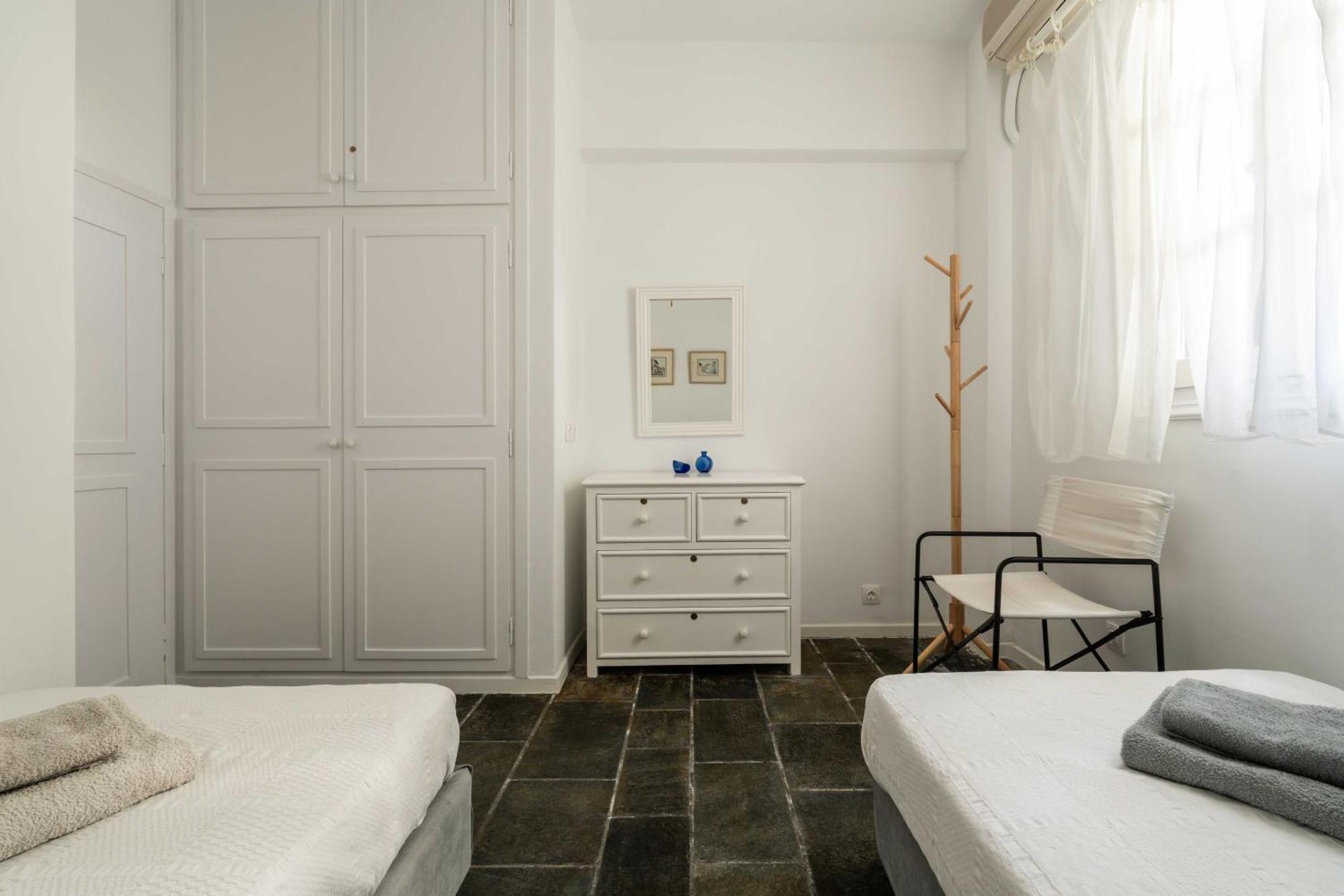 Island House In With Magic View Spetses Town