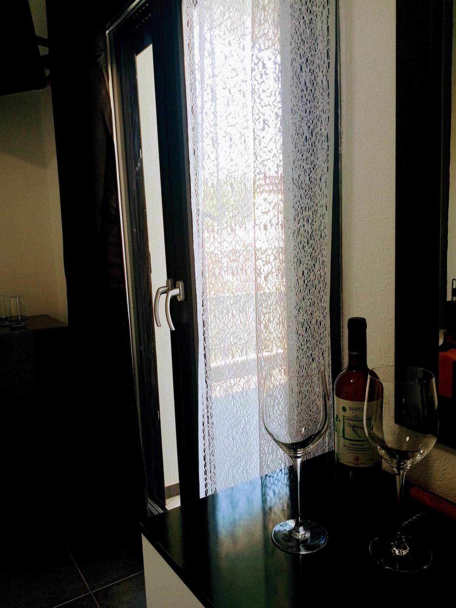 Deja Vu Apartment