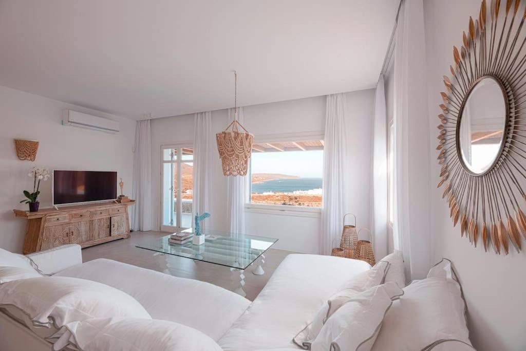 Sengi Mykonos Kalafatis * Mykonos Town