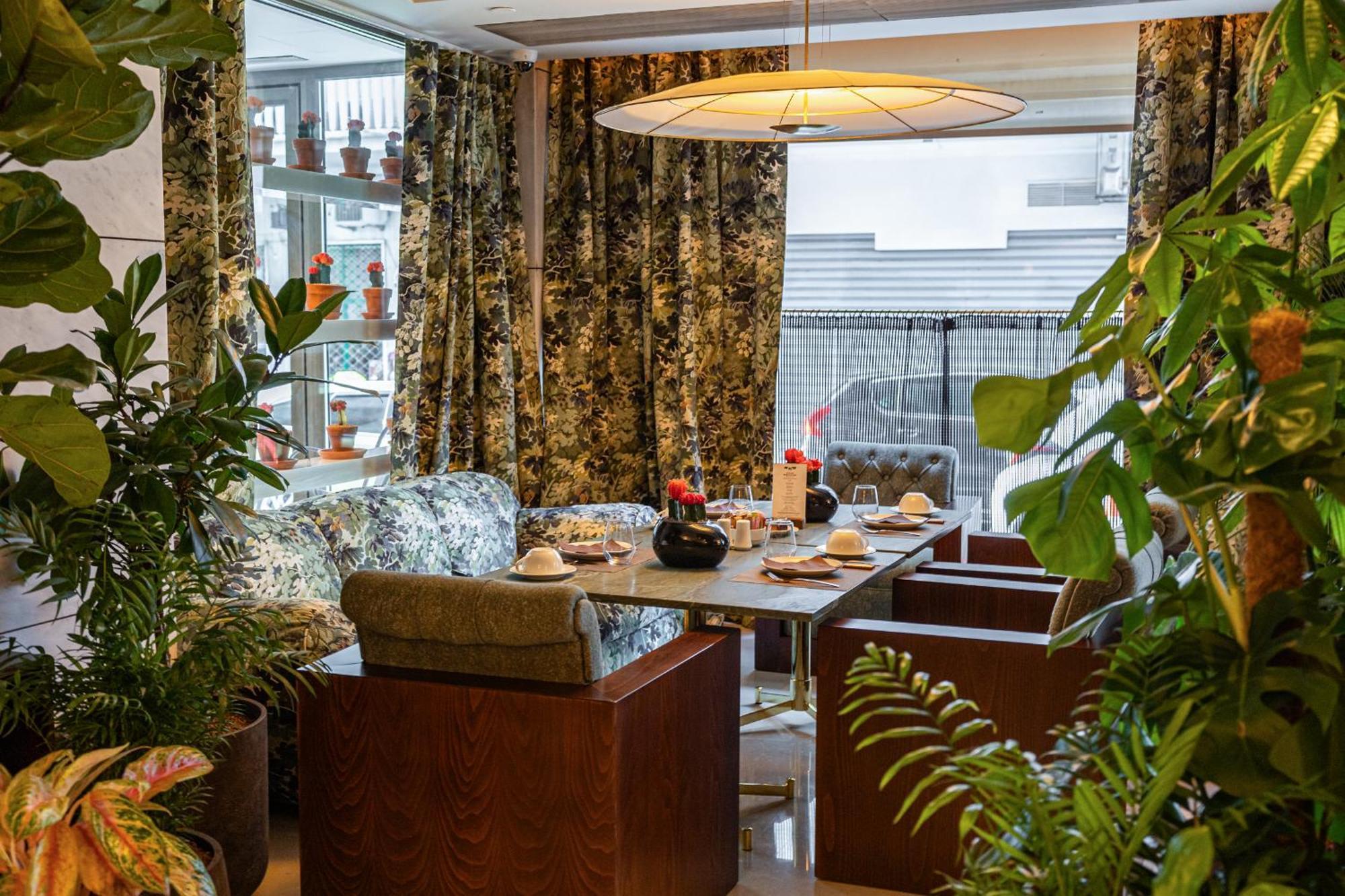 Hotel New