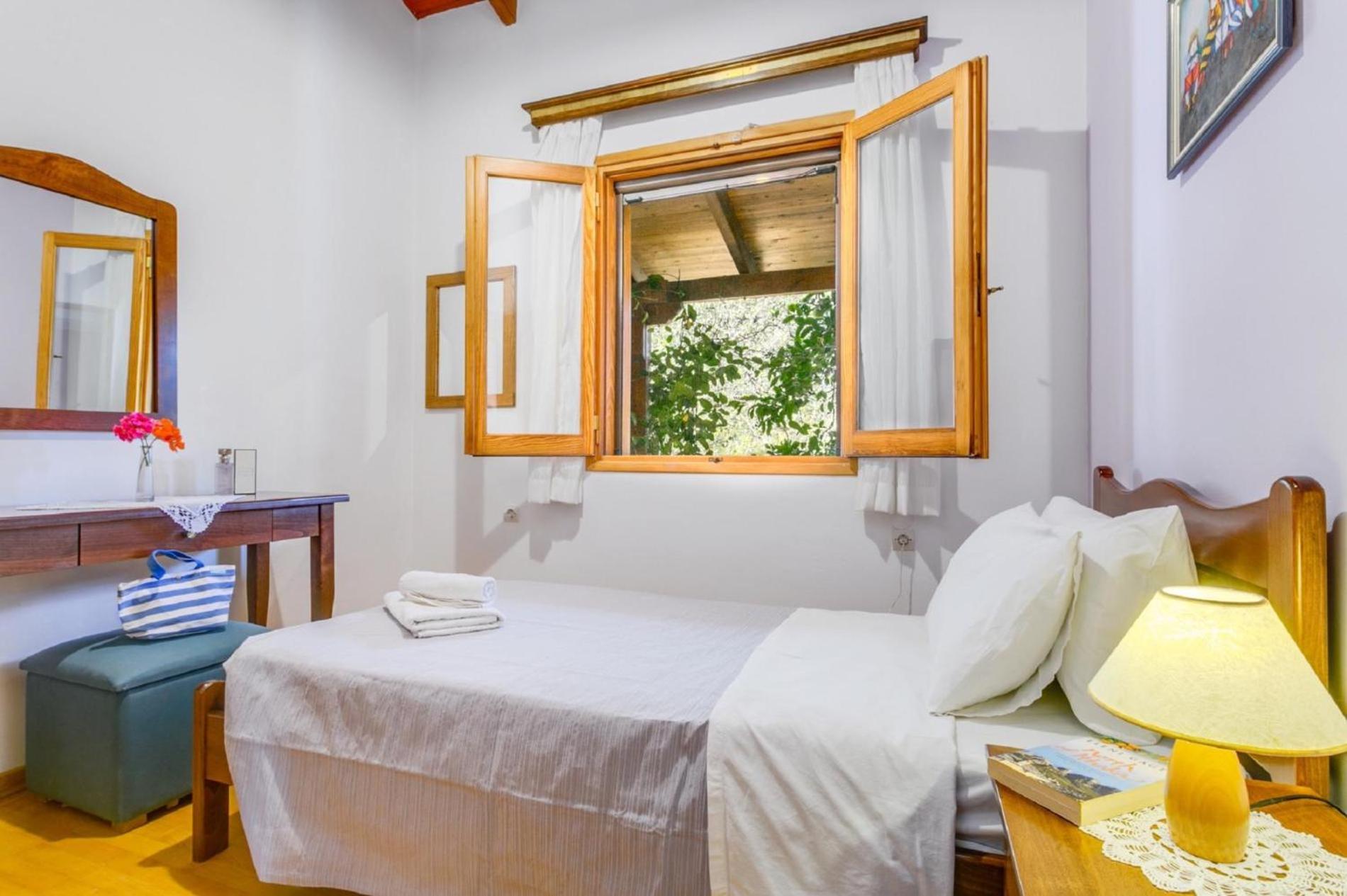 Agapi Villa