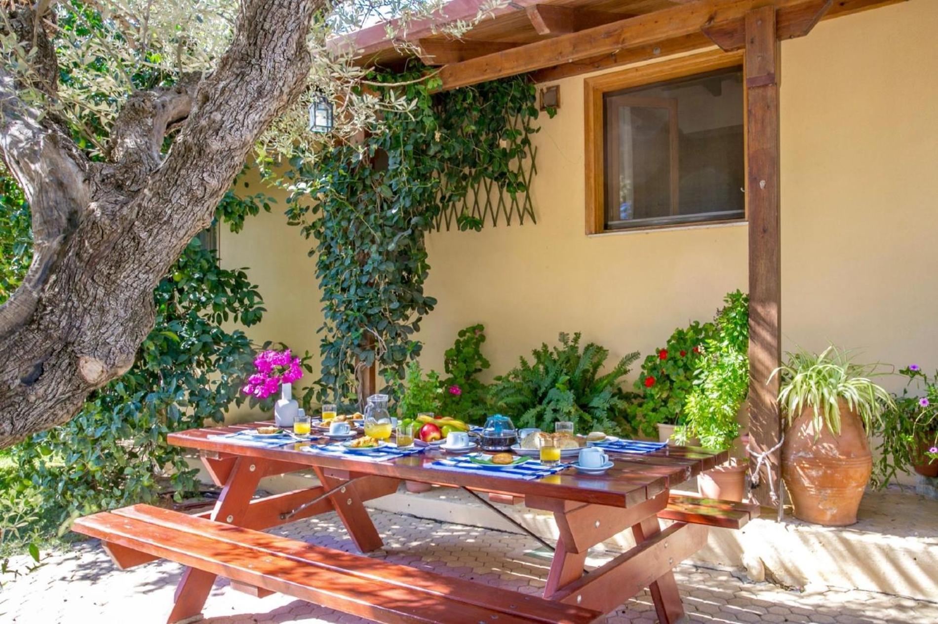 Agapi Villa *