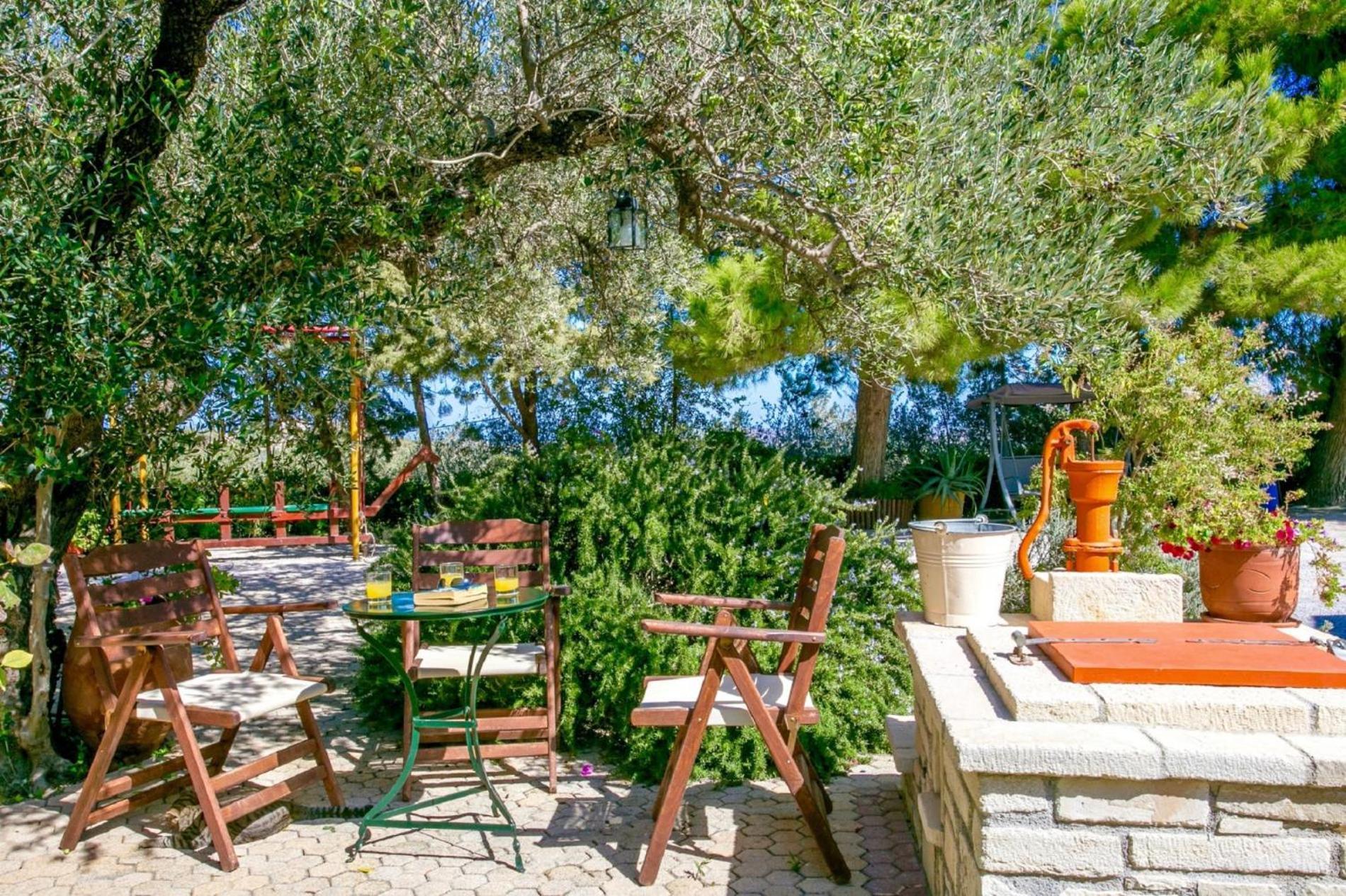 Agapi * Episkopi (Heraklion)