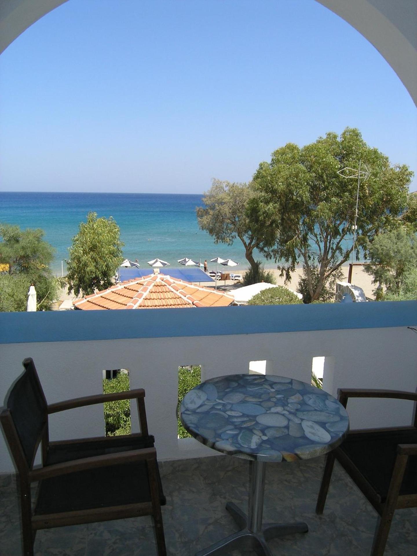 Akti Apartment *