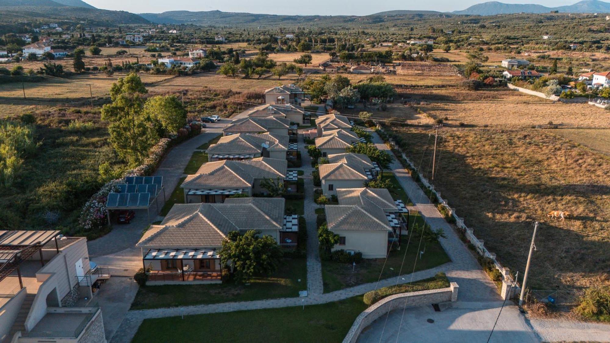 Hotel Niriides Luxury Villas