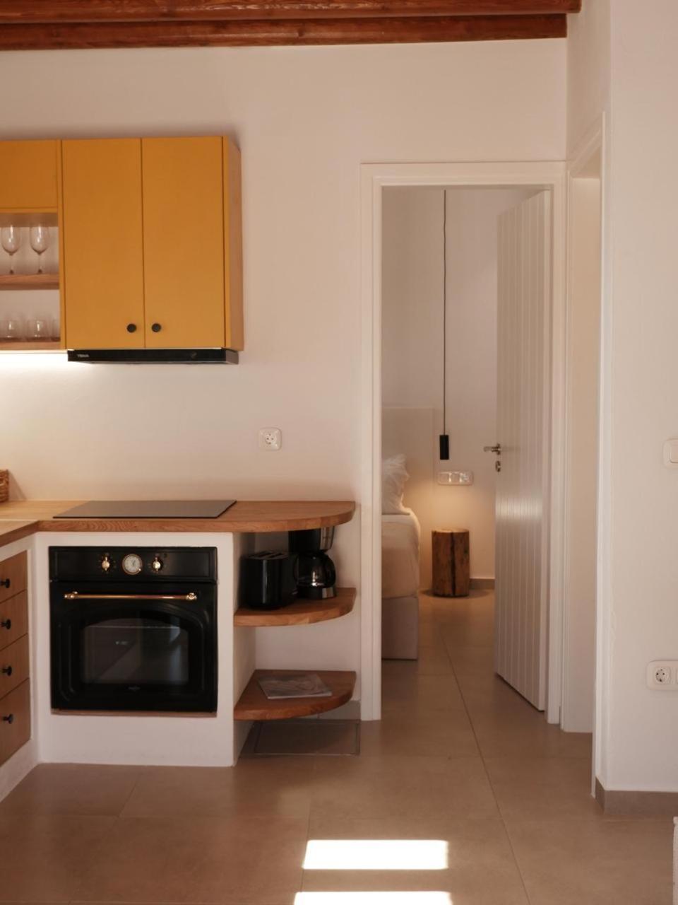 Psarona Hospitality