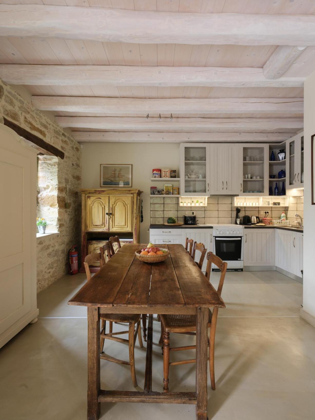 Casa Olea - A Venetian Era With Courtyard Holiday home Kondomarion