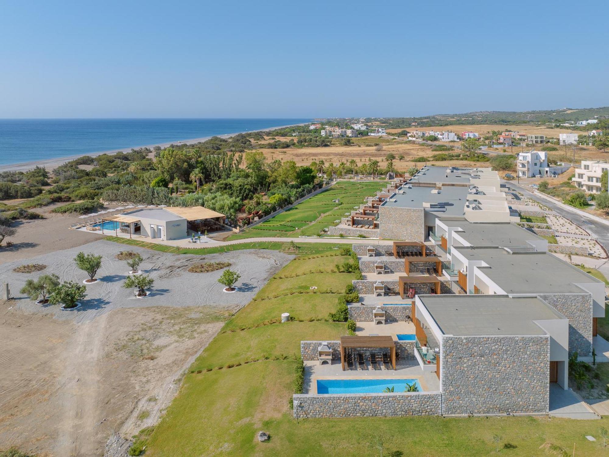 Villa Aethrion & *