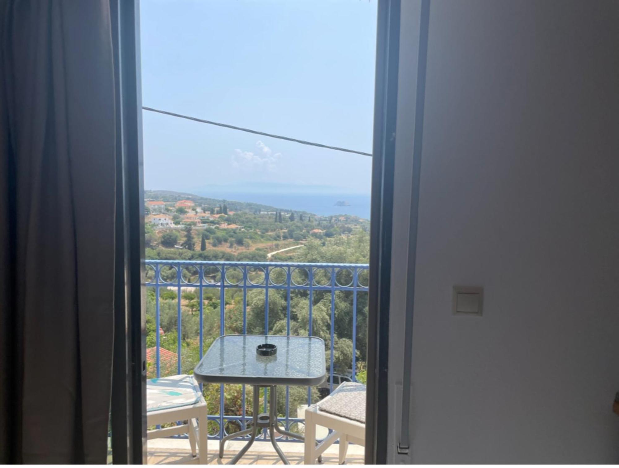 Kourkoumelata 2* Argostoli (Kefalonia)