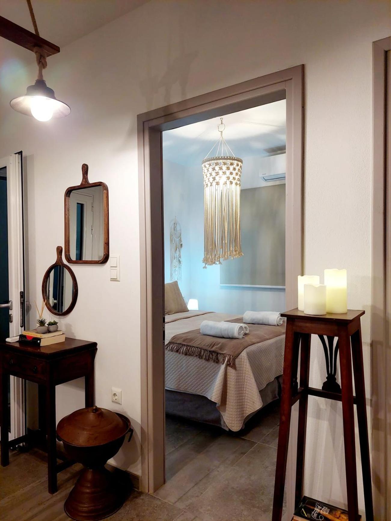 Maya Apartments, Modern And Convenient With Private Parking Skiathos Town