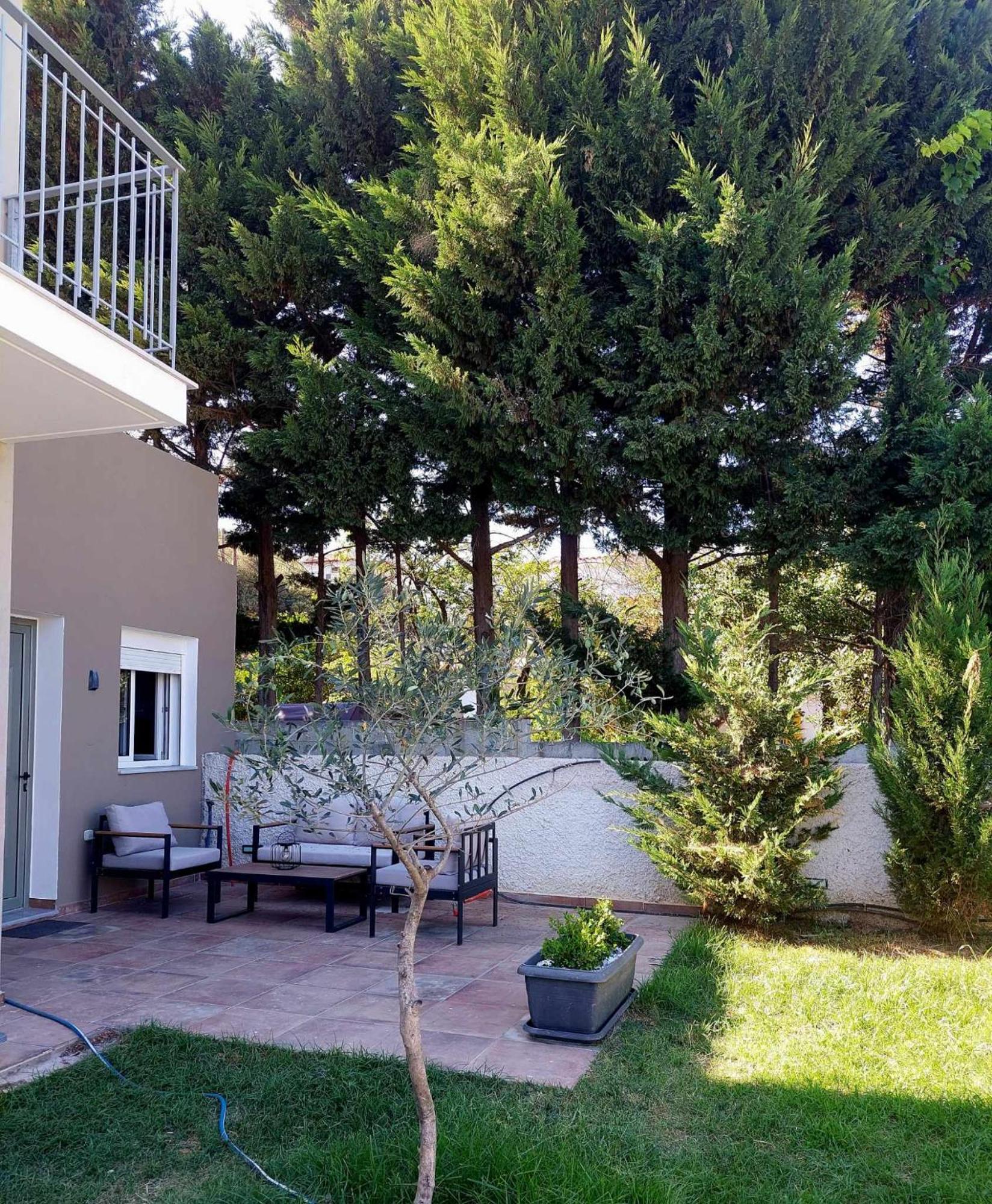 Maya Apartments, Modern And Convenient With Private Parking Apartment Skiathos Town
