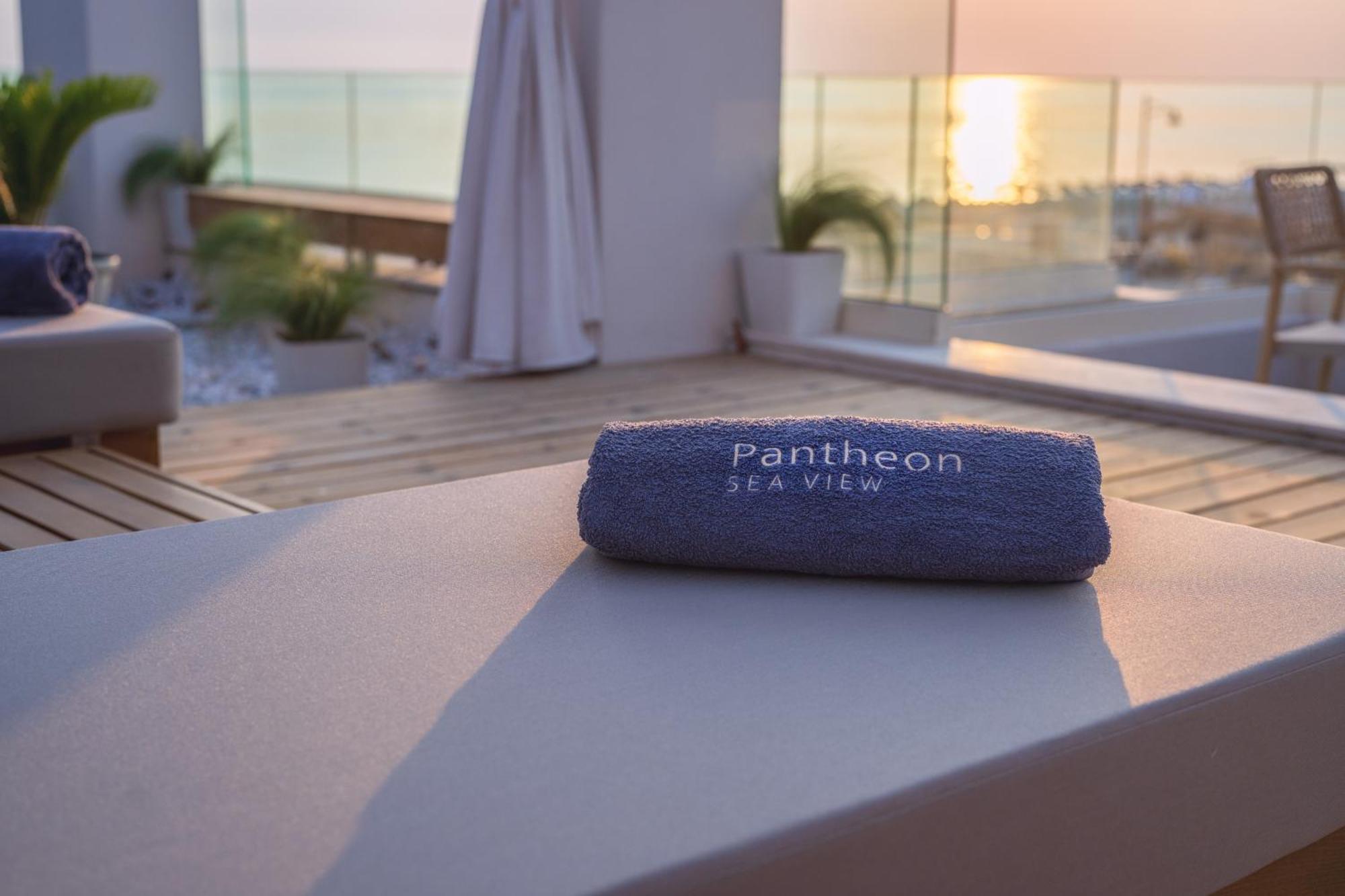 Aparthotel Pantheon Sea View *