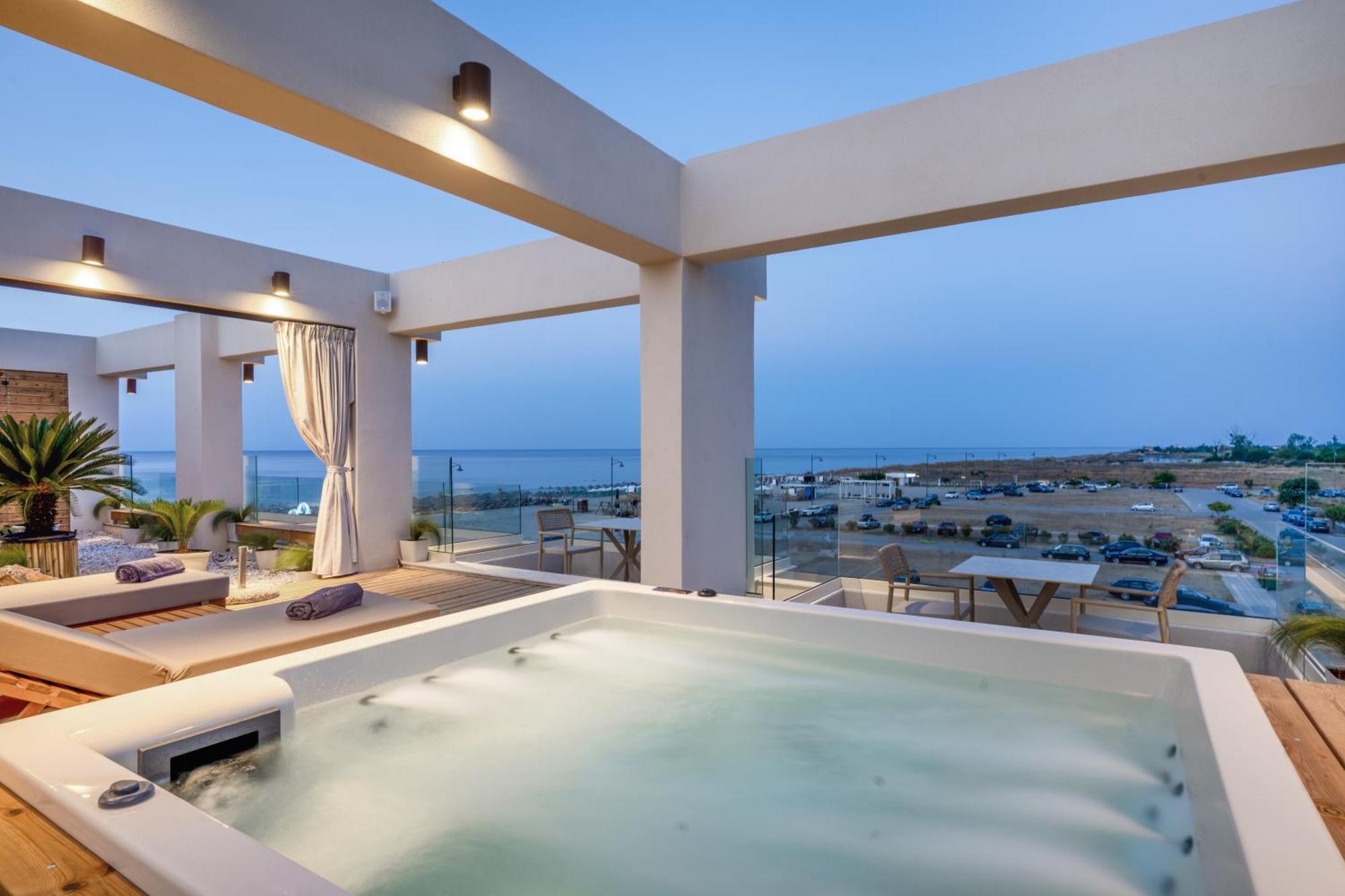 Pantheon Sea View *