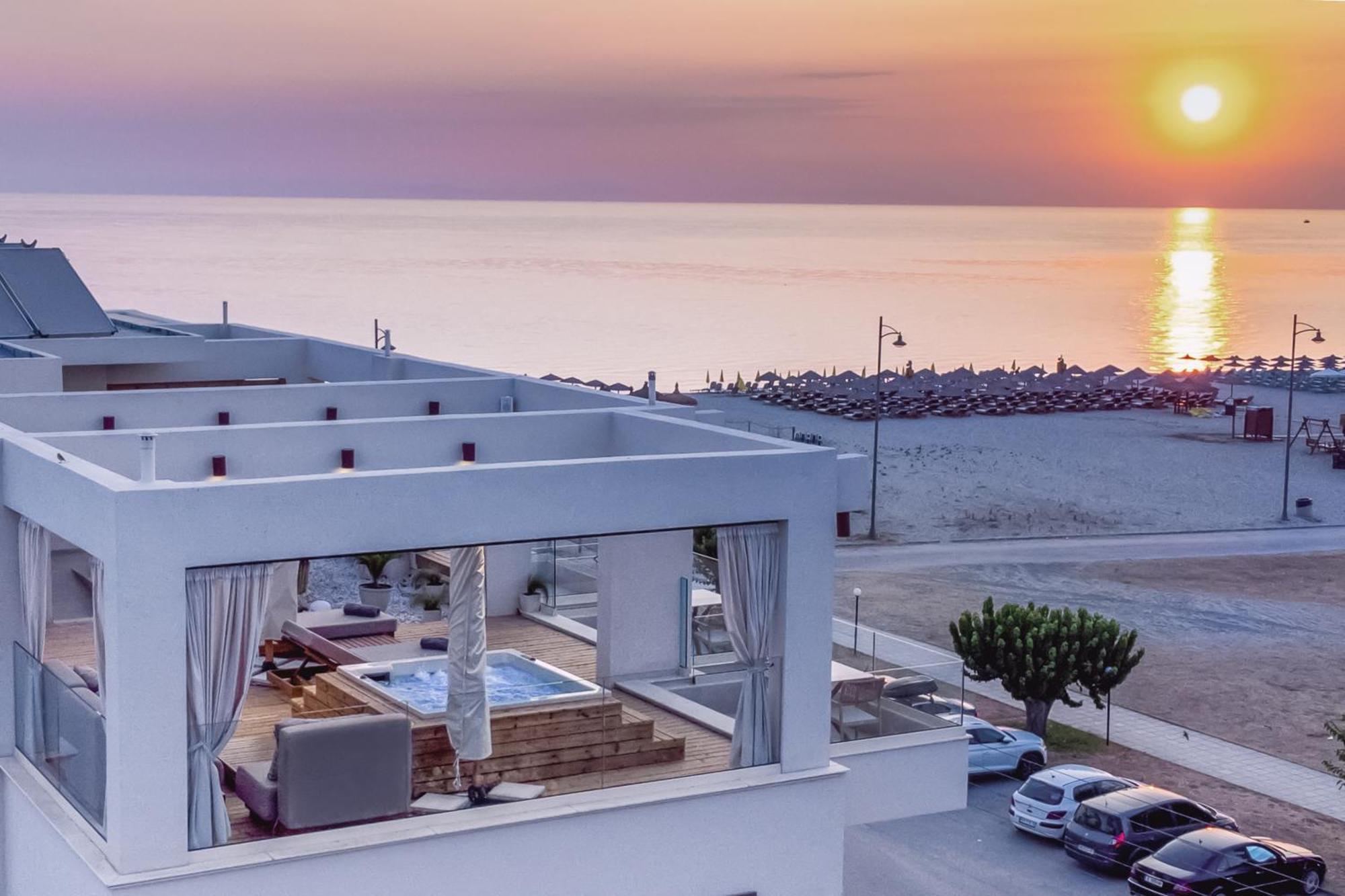 Pantheon Sea View Aparthotel Neoi Poroi