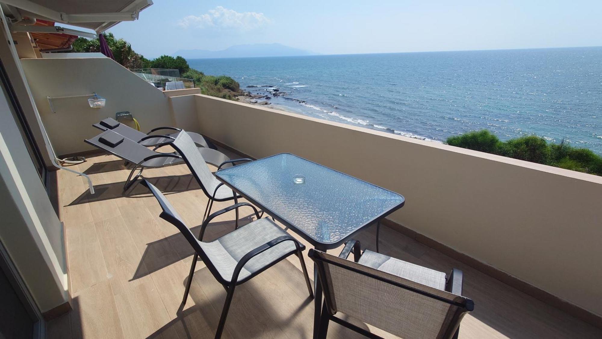 Apartment Ionian Moon 1 *