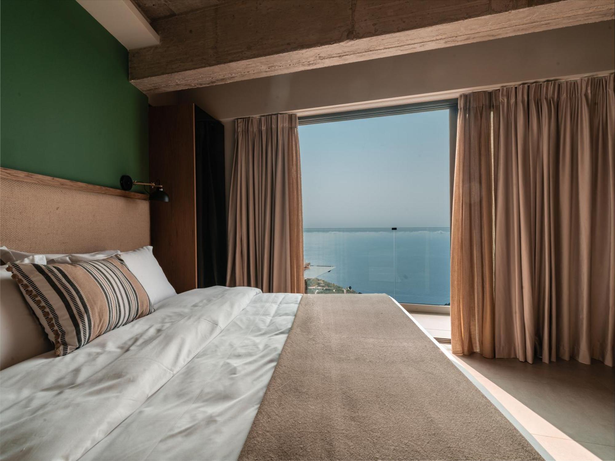 Anadeo & Hotel Exanthia