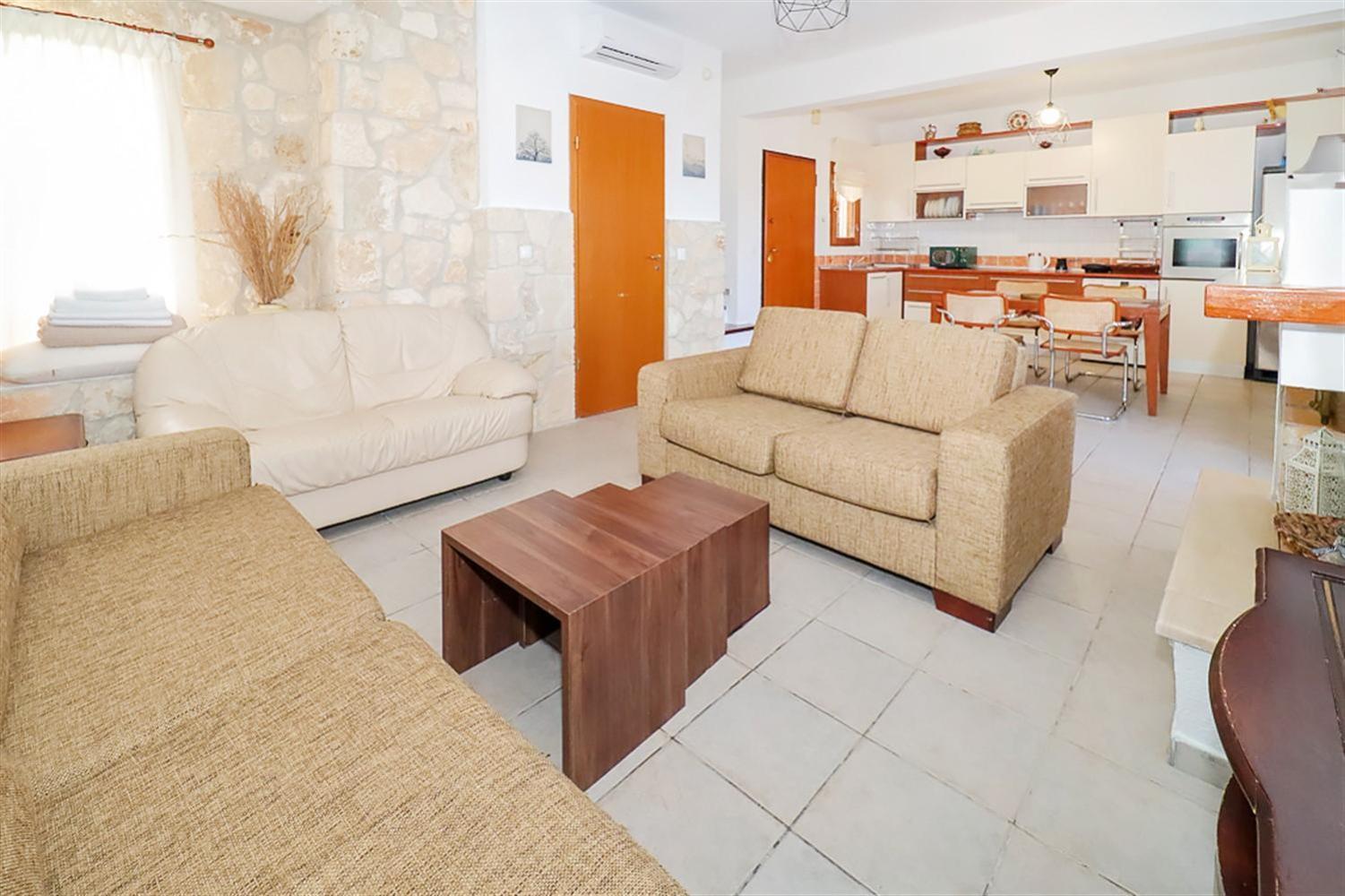Marias / 3 Bedrooms 9 Guests Fourka