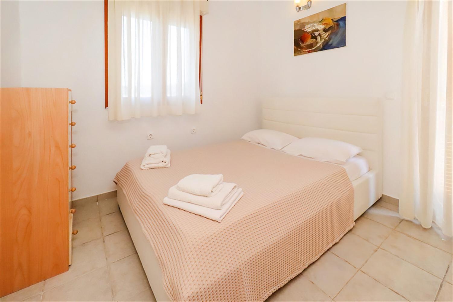 Marias / 3 Bedrooms 9 Guests