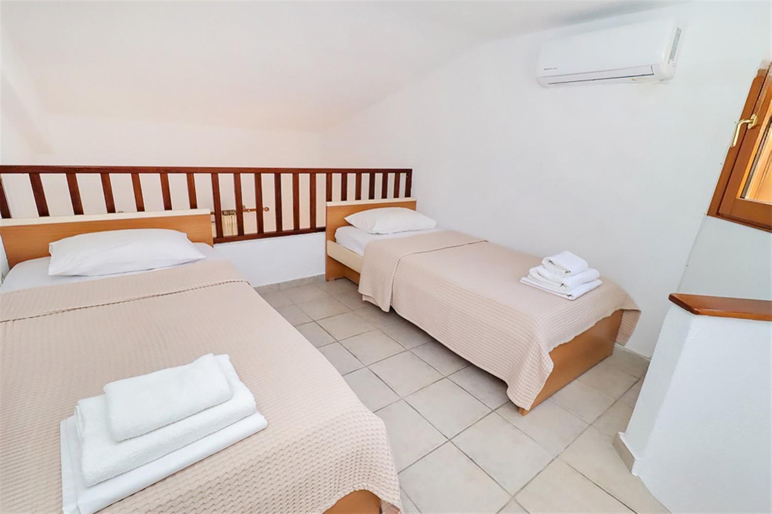 Marias / 3 Bedrooms 9 Guests Holiday home *