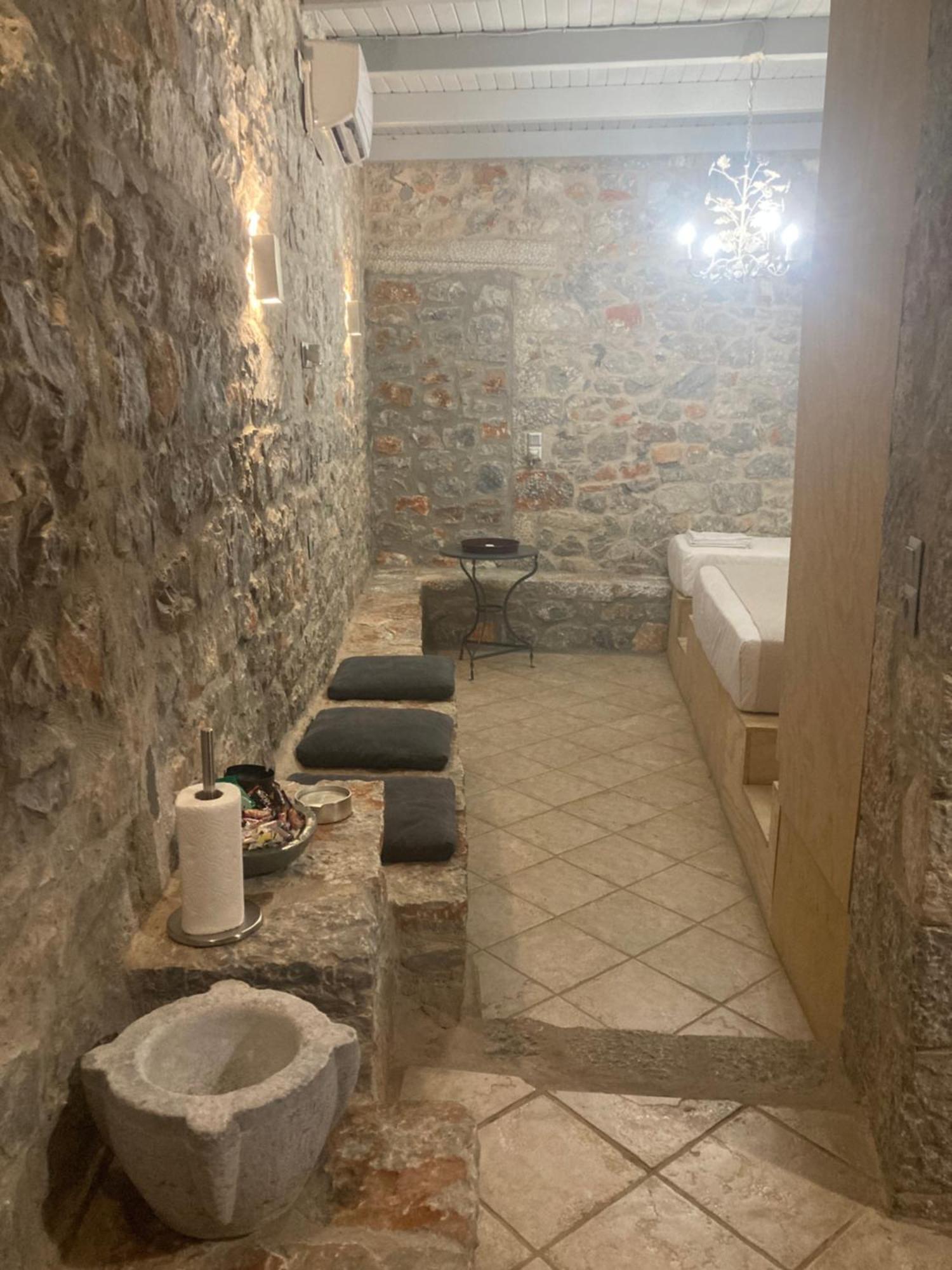 Shiro - Traditional Stone * Argilia