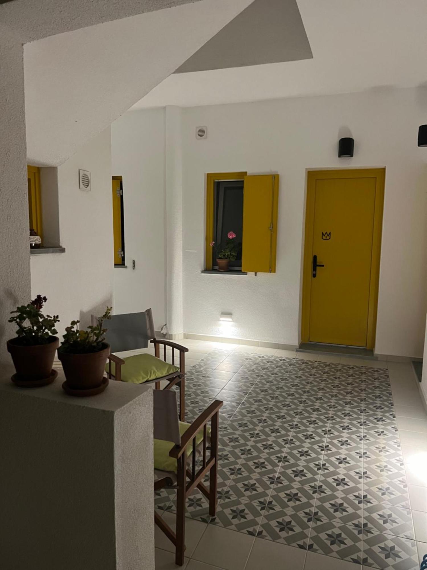 Apartment οtto Apts Loutra (Kythnos)