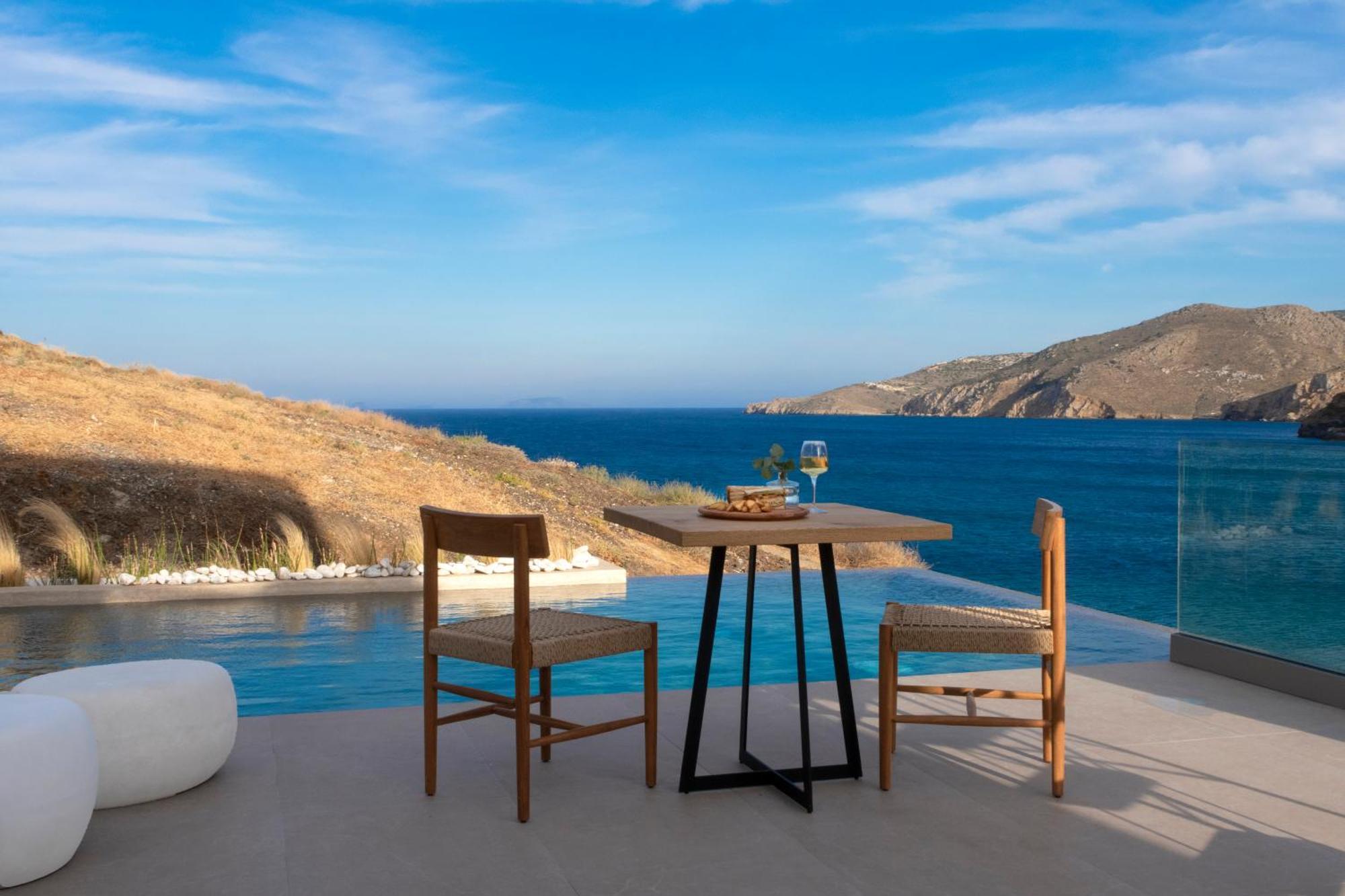 Anassa Boutique 3*