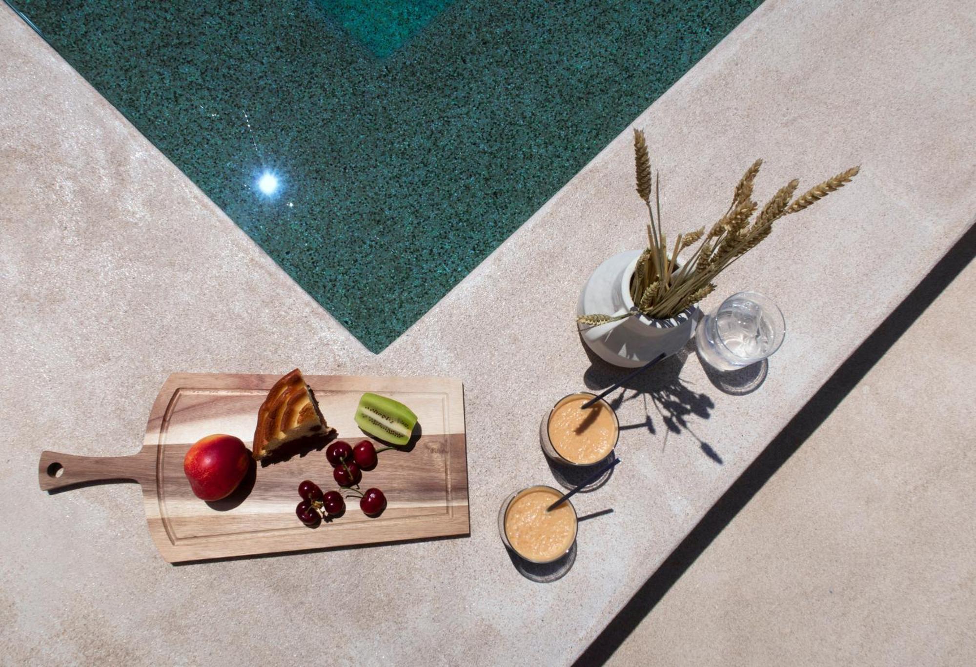 Anassa Boutique 3*