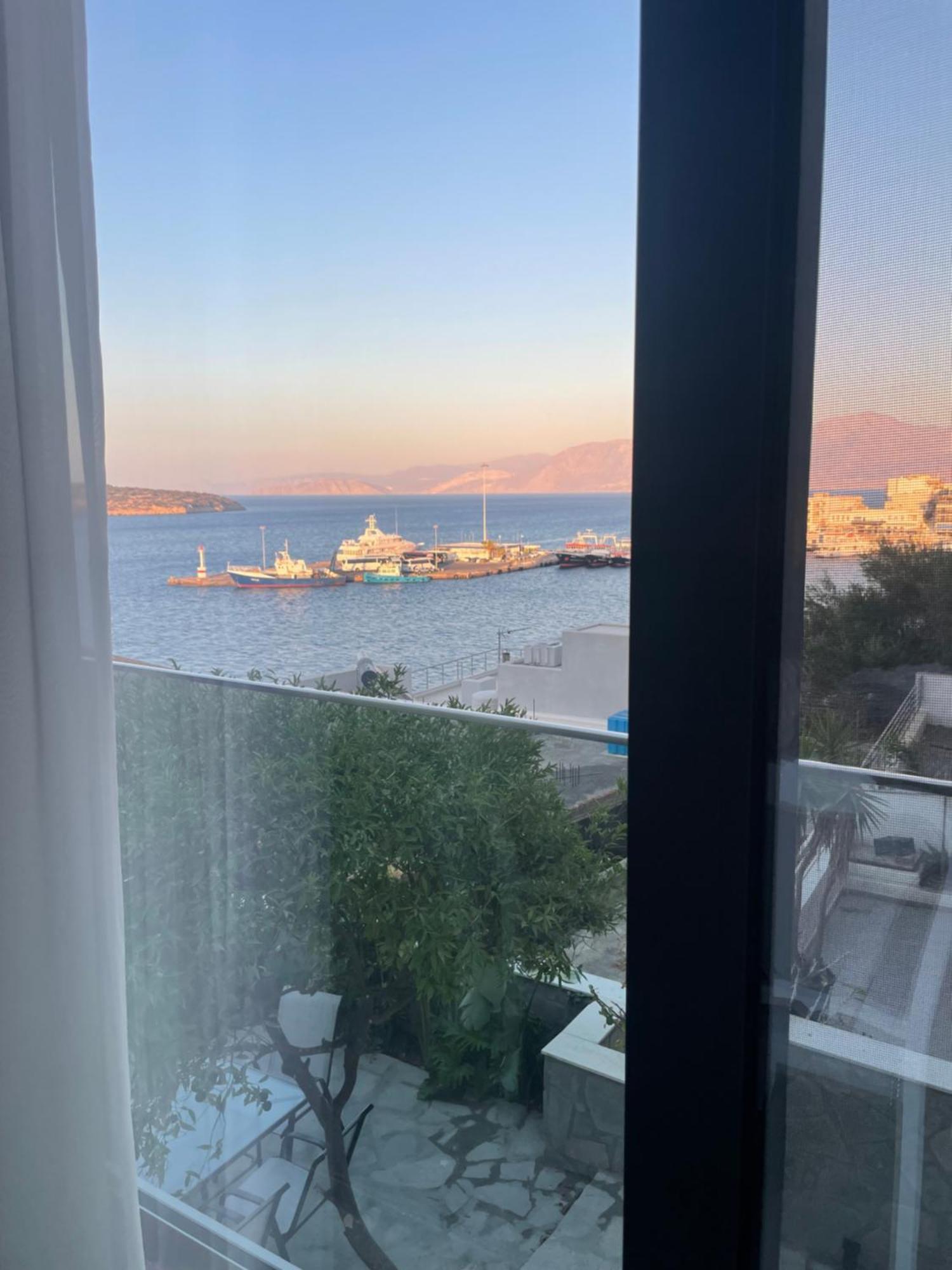 Apartment Sea View Uno 2