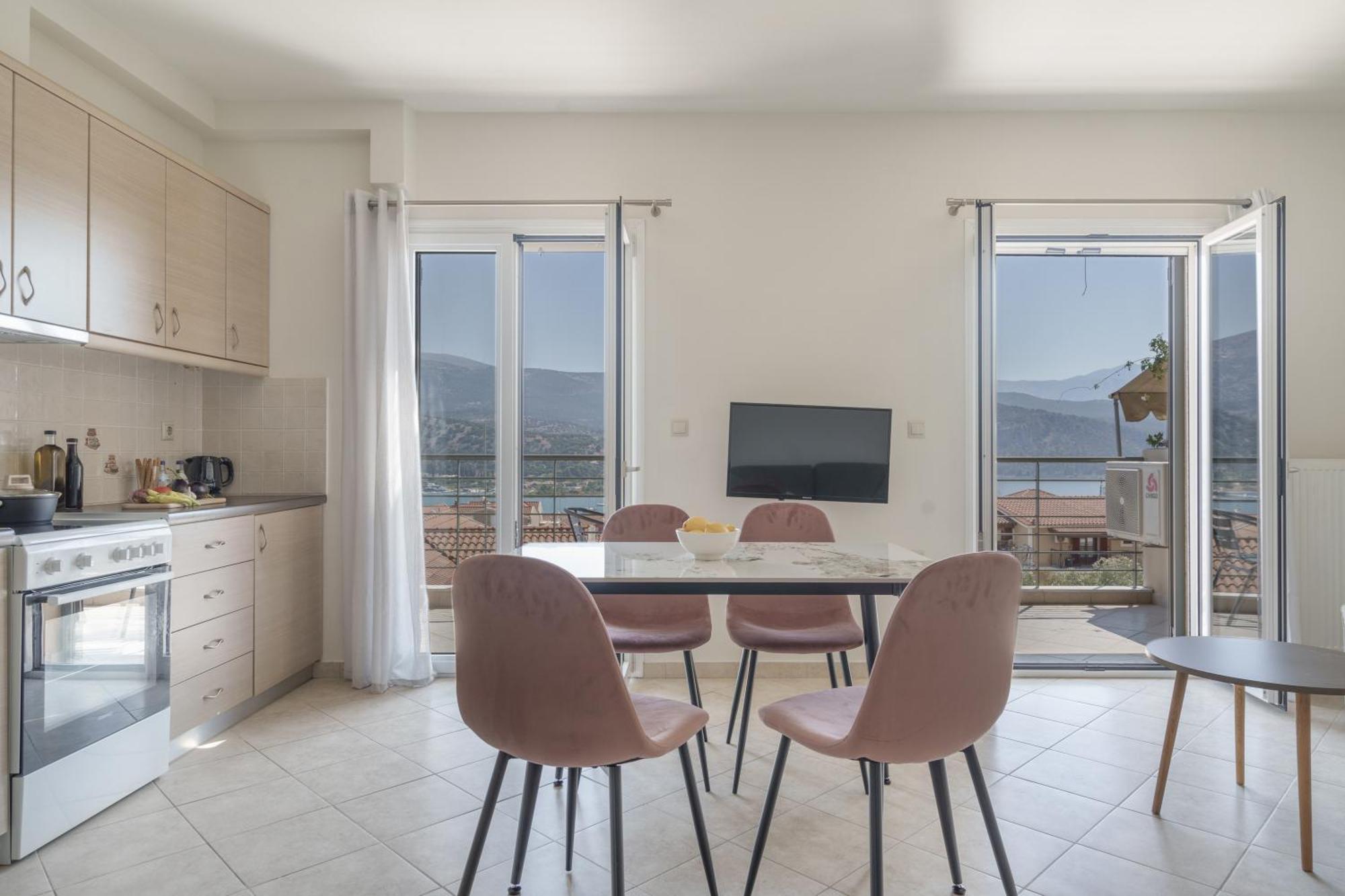 Ardavani 9 Apartment *