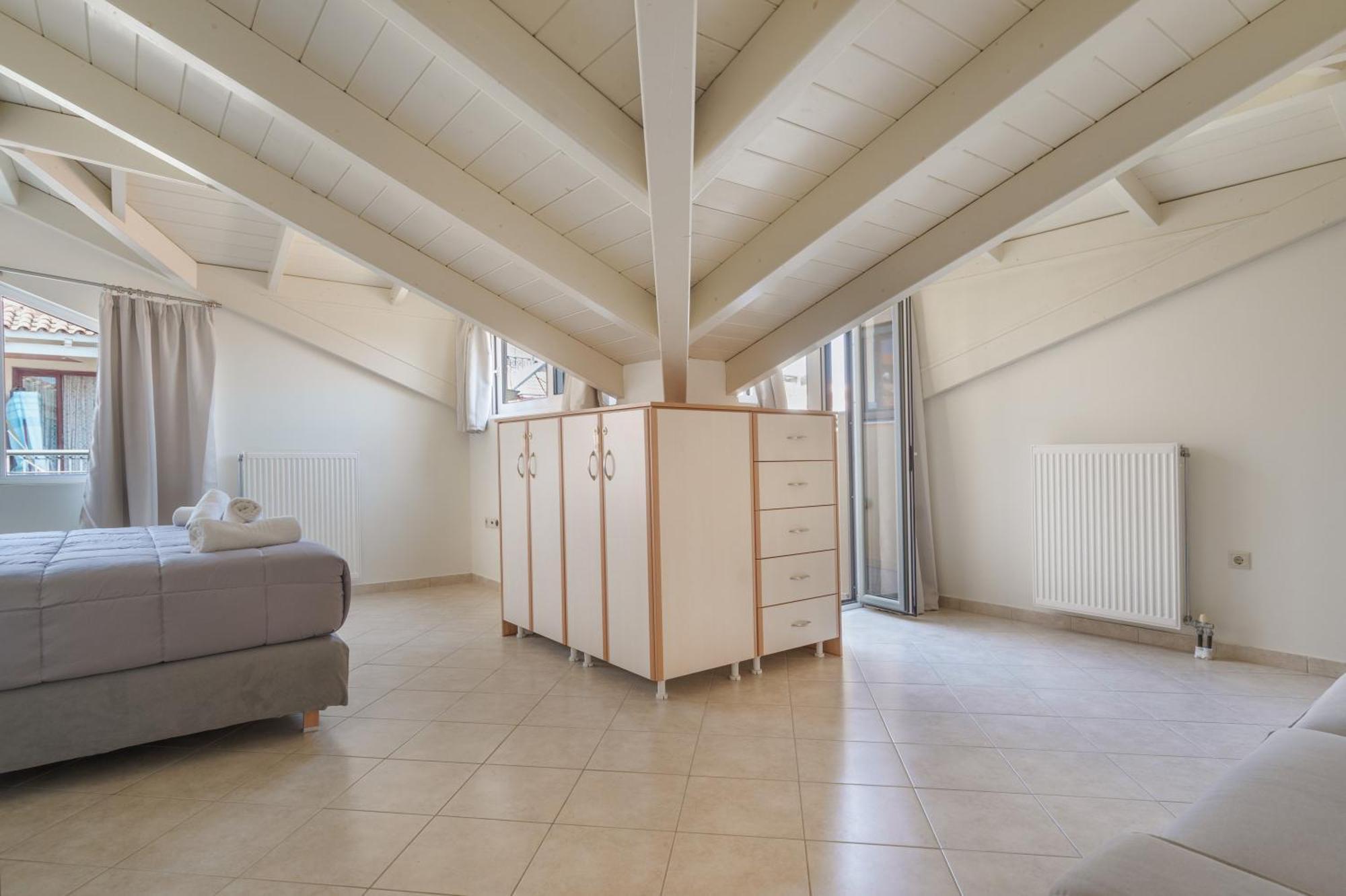 Apartment Ardavani 9 *