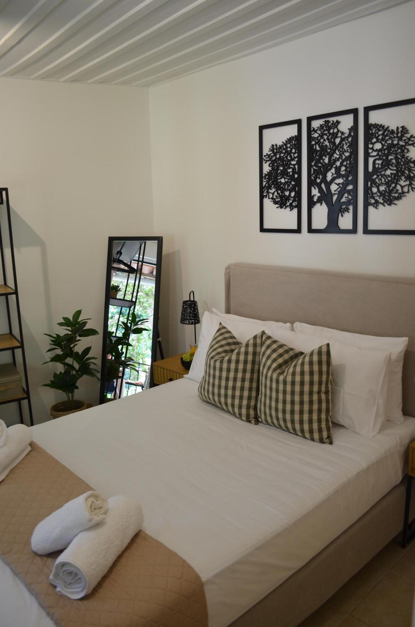 Apartment Platanos View