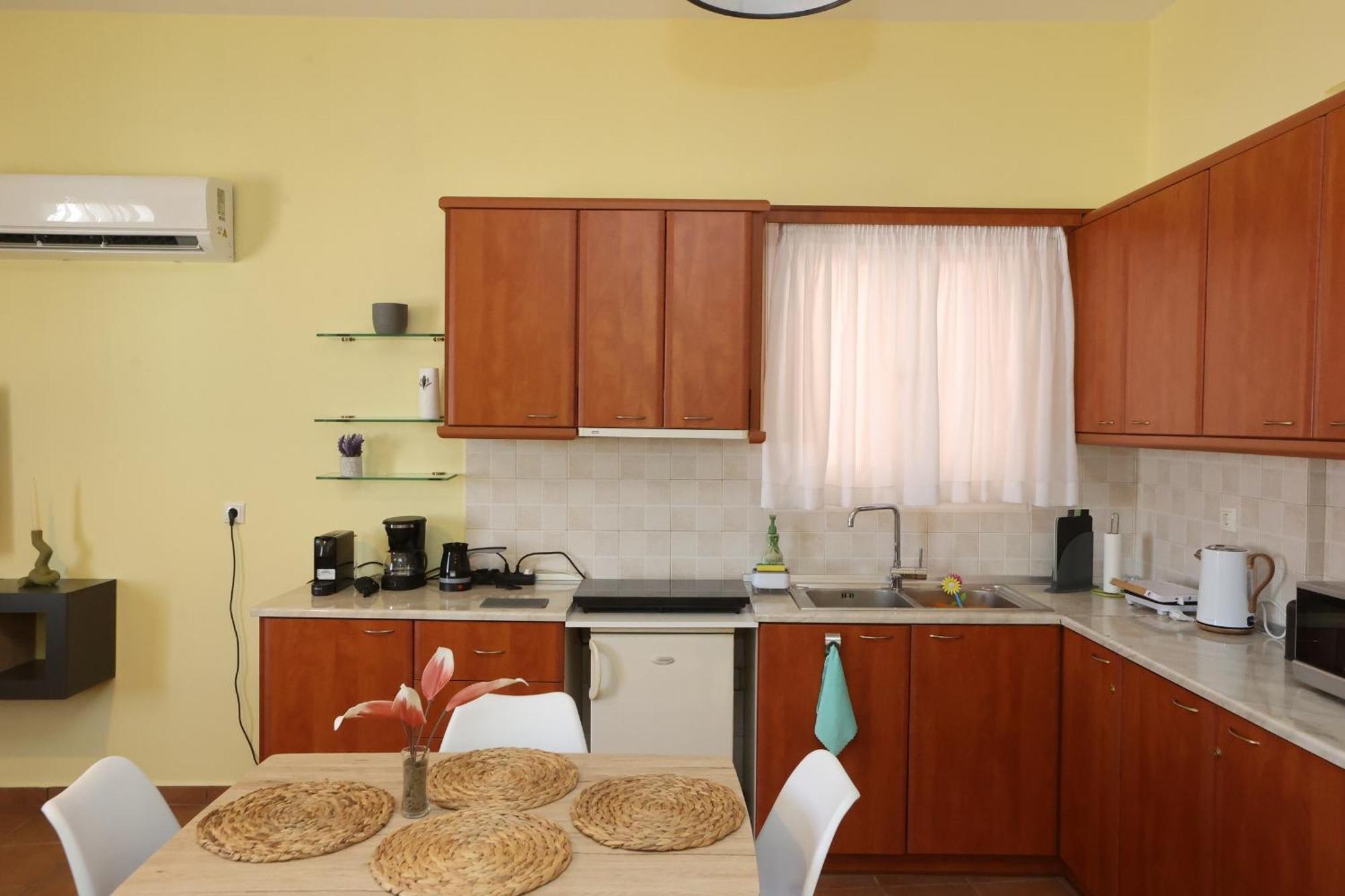 Apartment Virginia's Quest House Ermoupoli