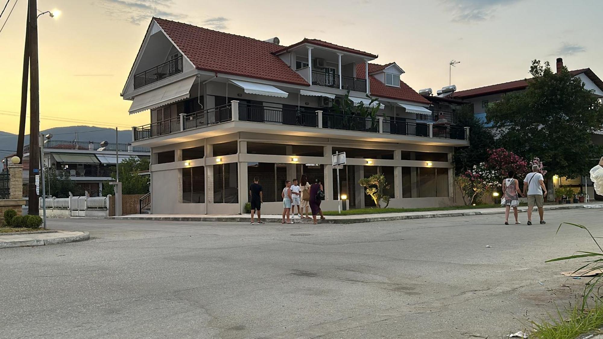 Vrasna Beach Apartments * Nea Vrasna