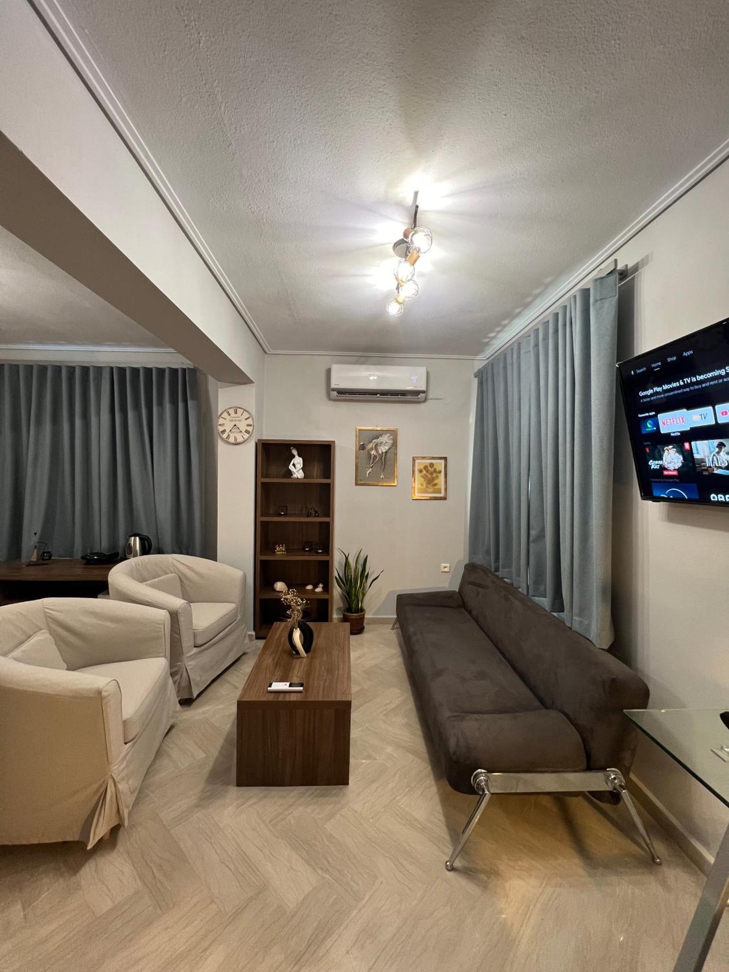 Aiolos Seaside Apartment