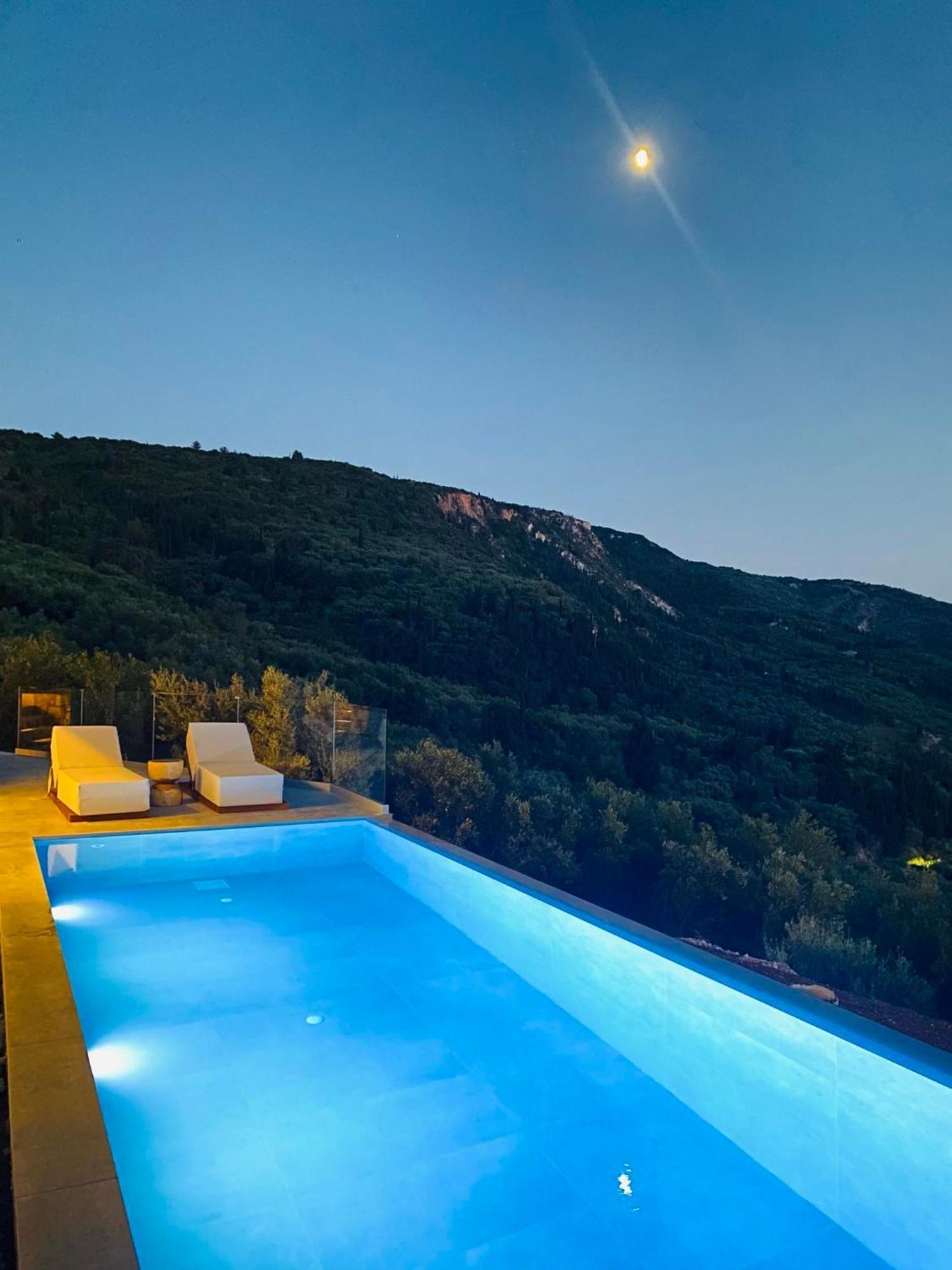 Villa Nimbus Kalamitsi (Lefkada)