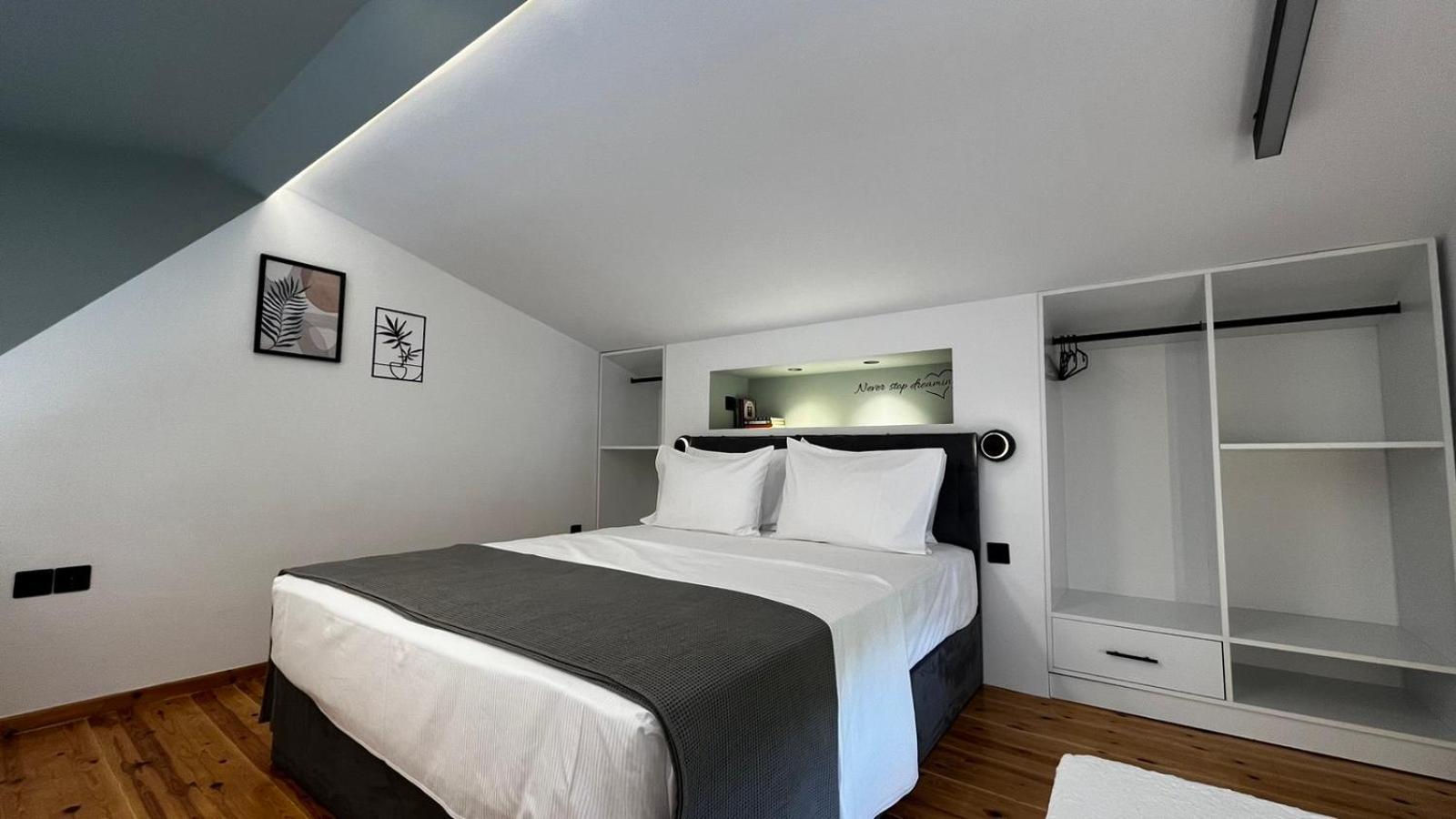 Armonia Seaside Lofts