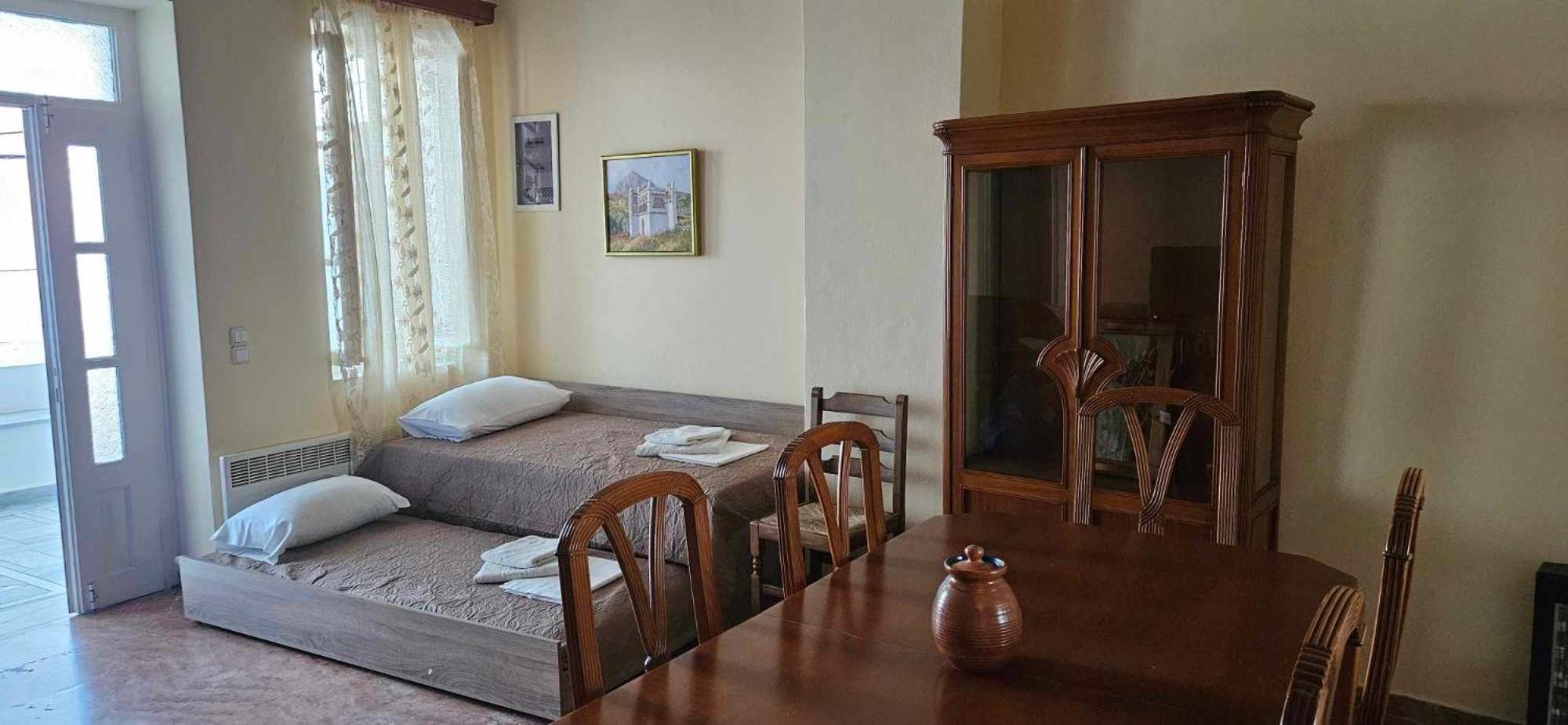 Nikola's House *