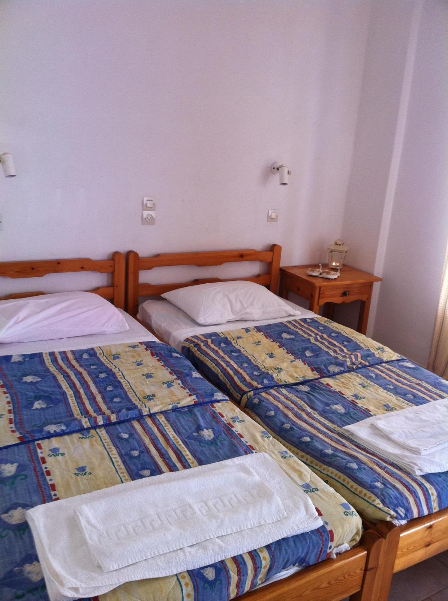 Studios Parian Blu Apartment