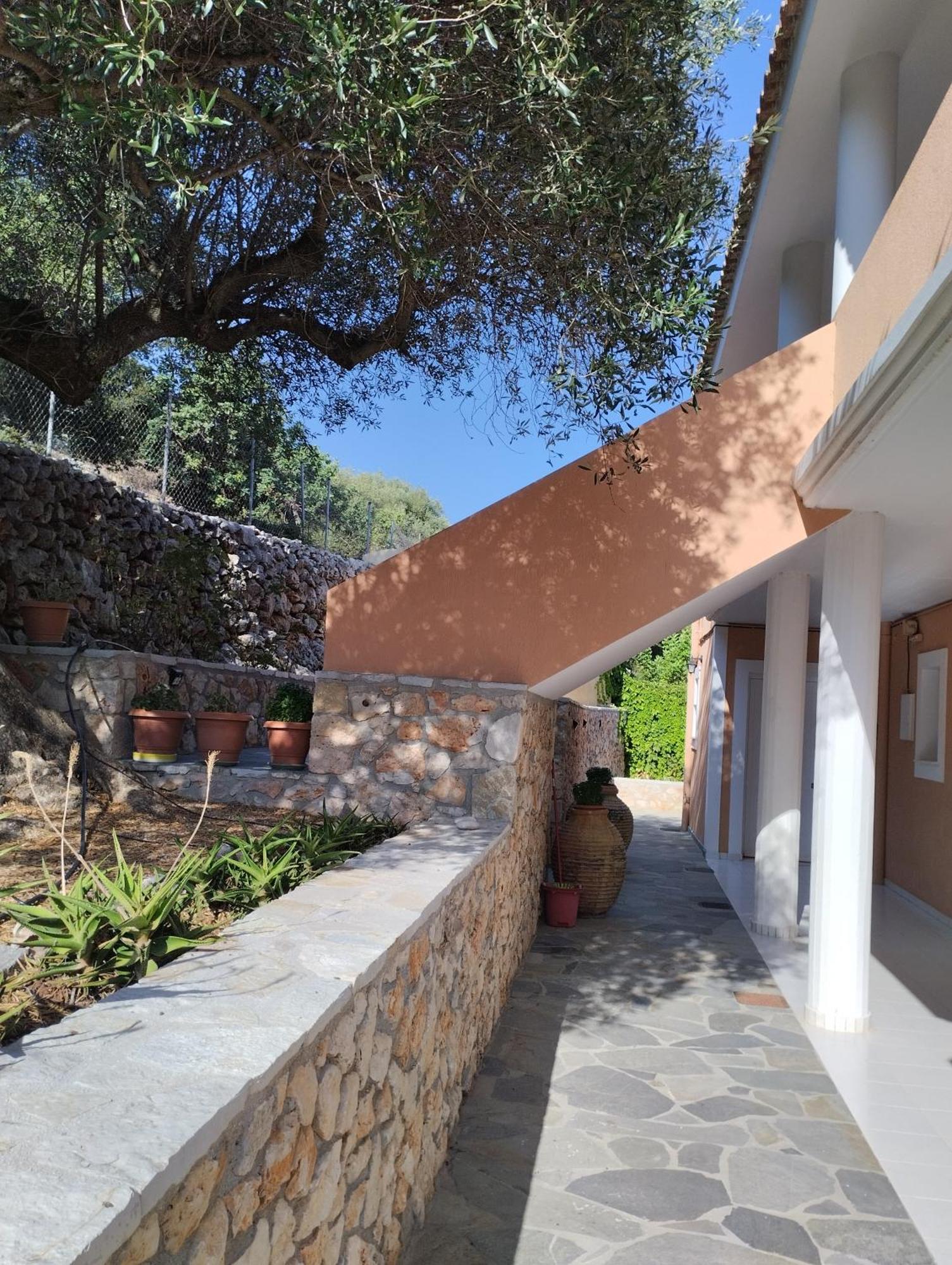 Aparthotel Asteras 2*