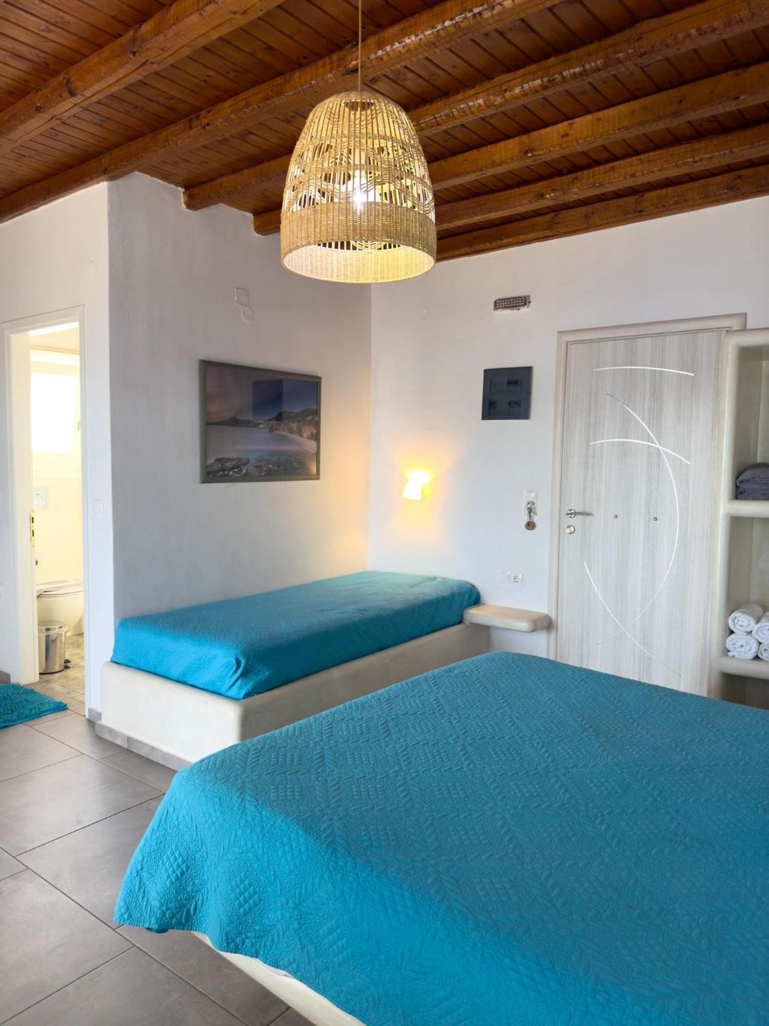 Apartment Betty Plaka (Milos)