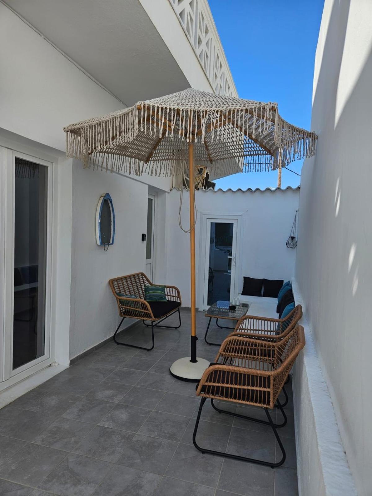 Eris * Adamantas (Milos)