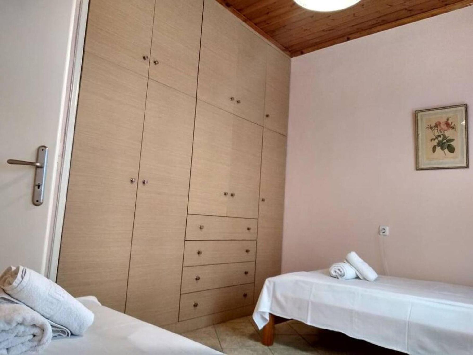 Holiday home Aggelos House In