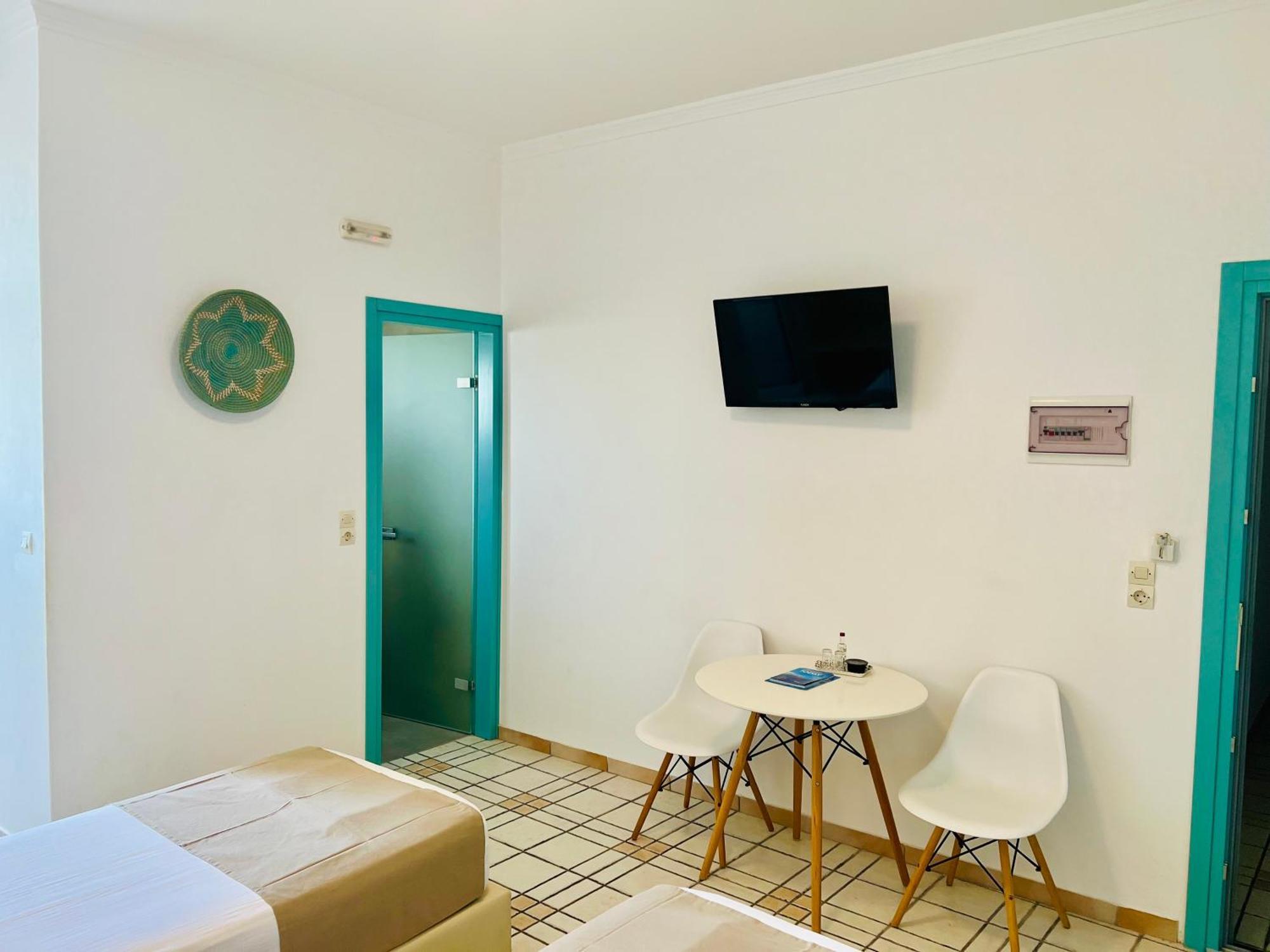 Arapiou Aparthotel Perivolos (Santorini)